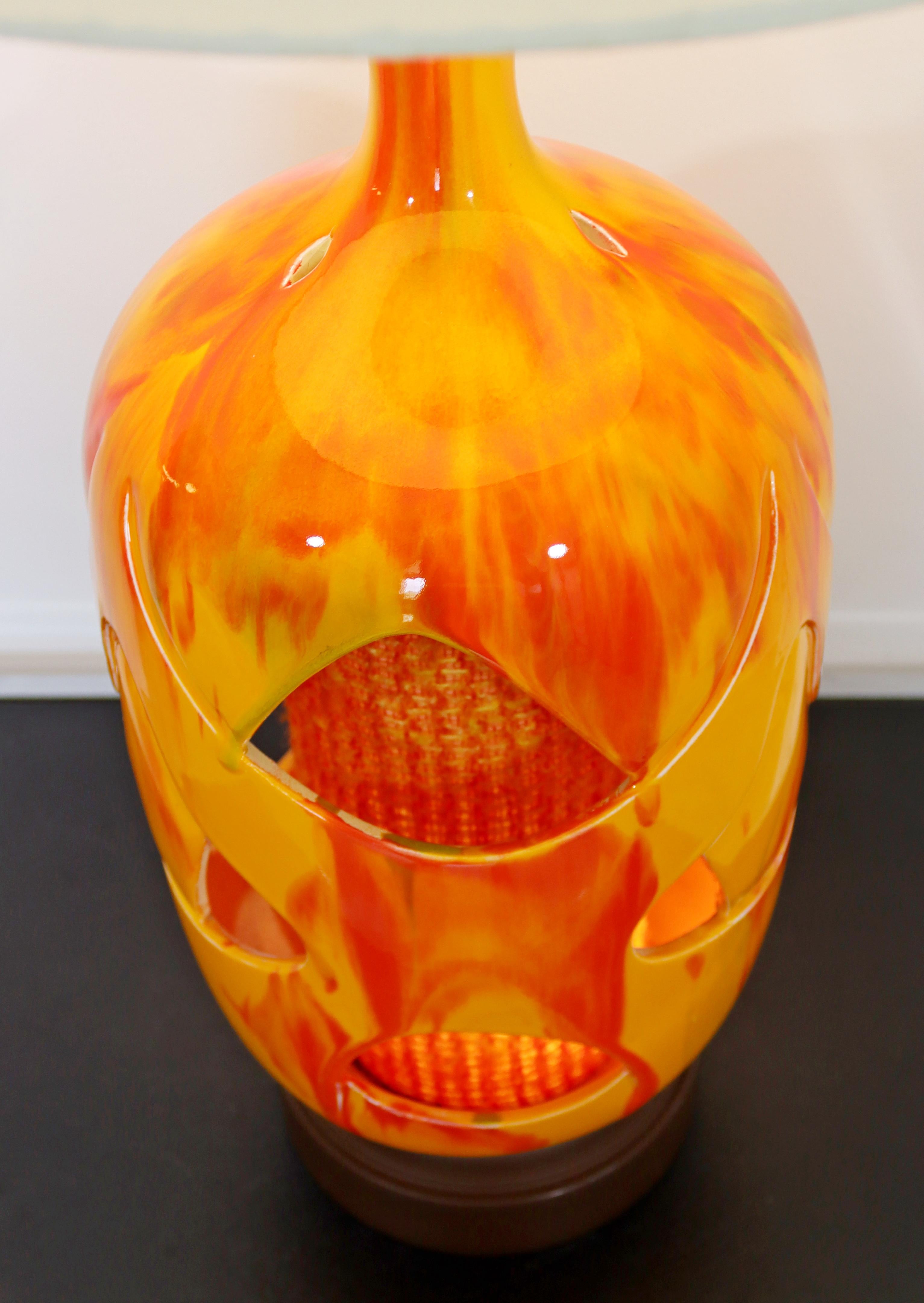Mid-Century Modern Honi Chilo Double Light Orange Ceramic Lava Table Lamp, 1970s 1