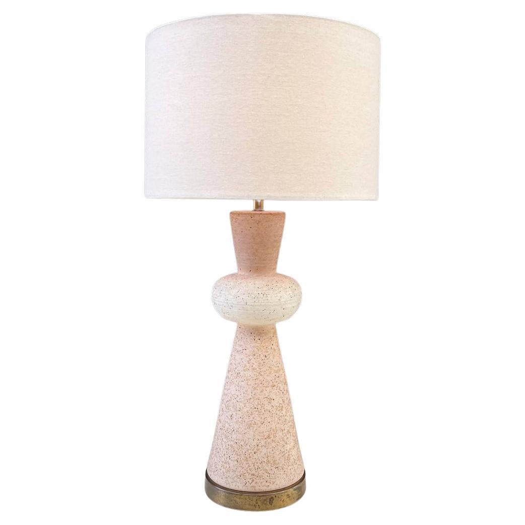 Mid-Century Modern Hourglass Ceramic & Brass Table Lamp For Sale