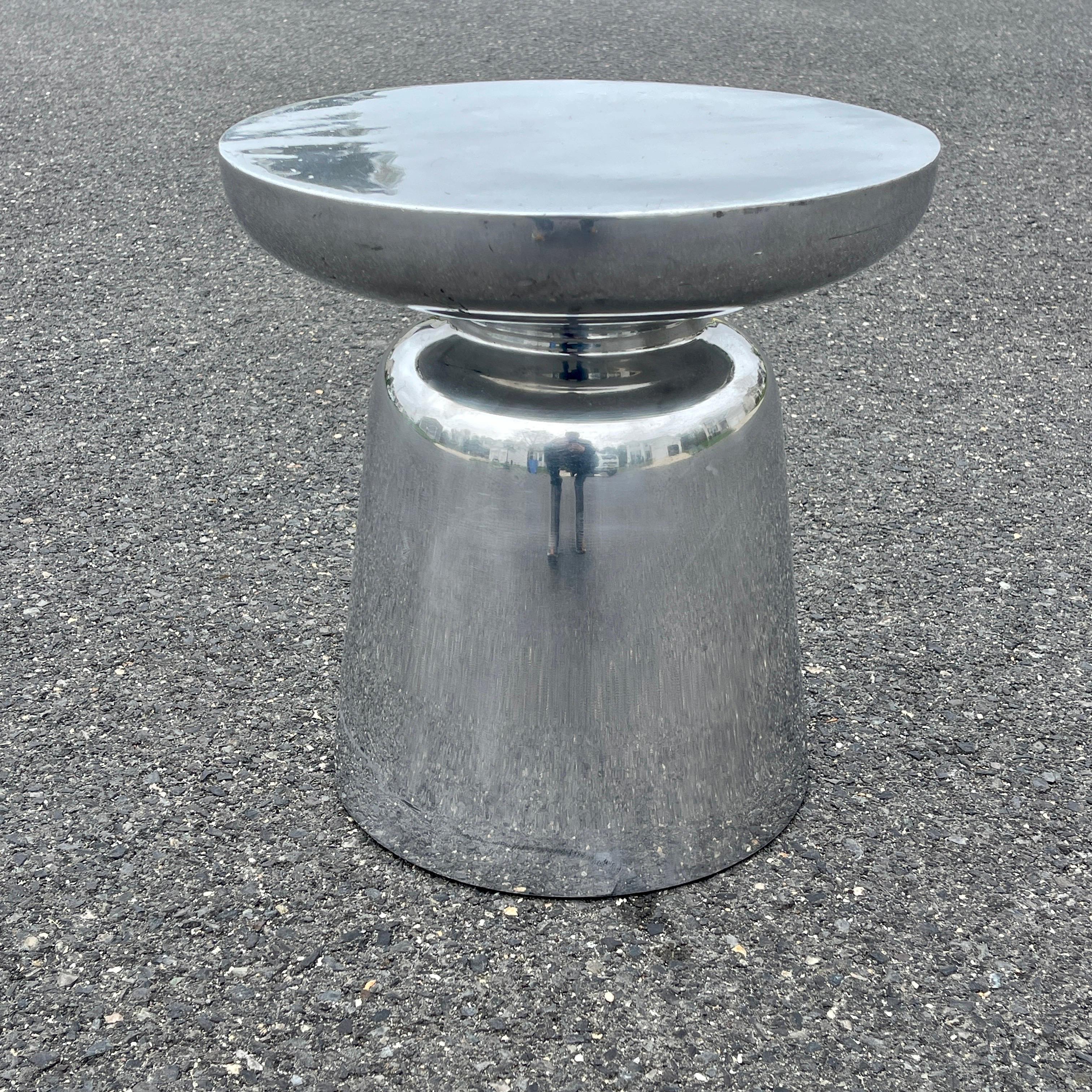 Mid-Century Modern Hourglass Pedestal Side Table in Thick Aluminum Plate 13