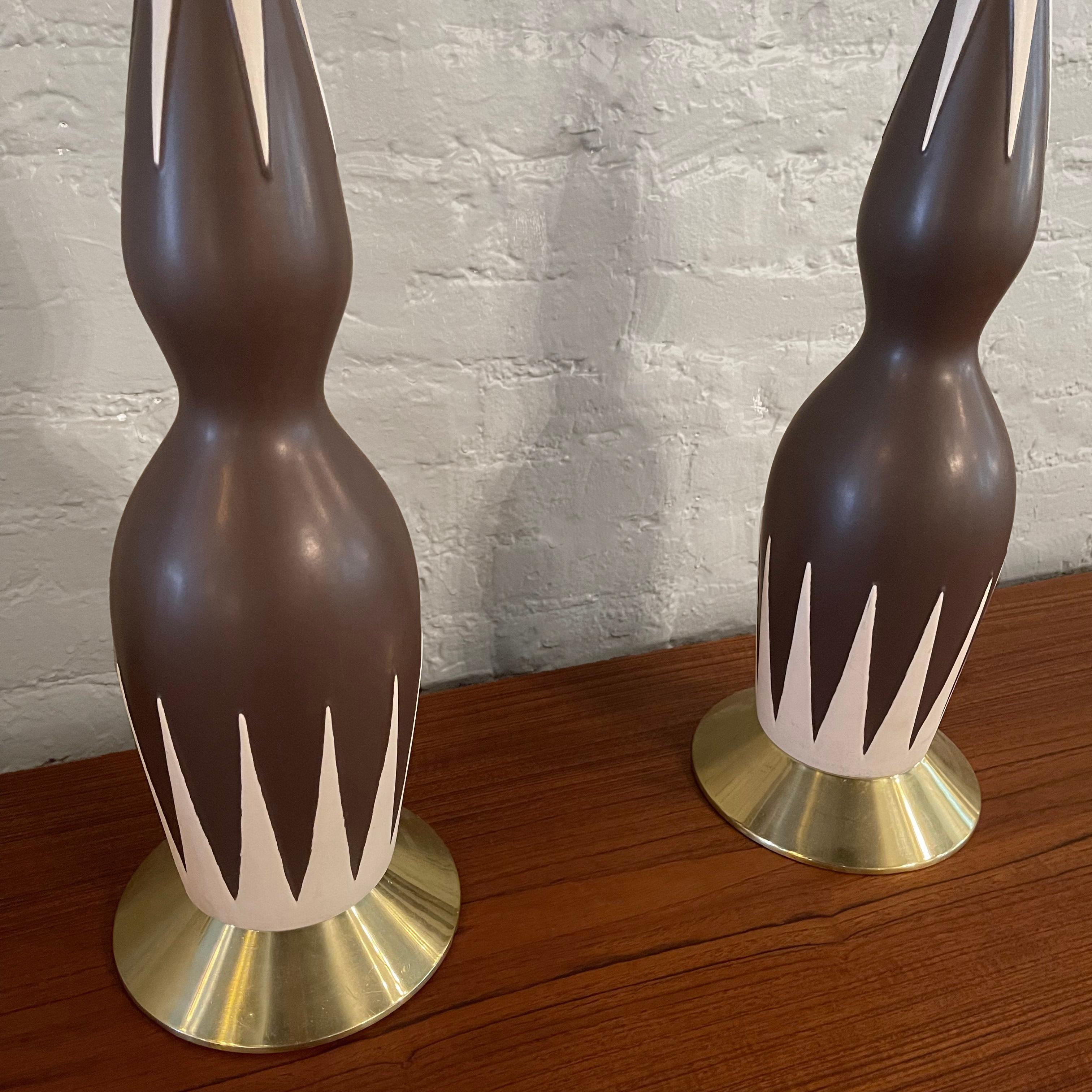 Mid-Century Modern Hourglass Table Lamps by Gerald Thurston For Sale 4
