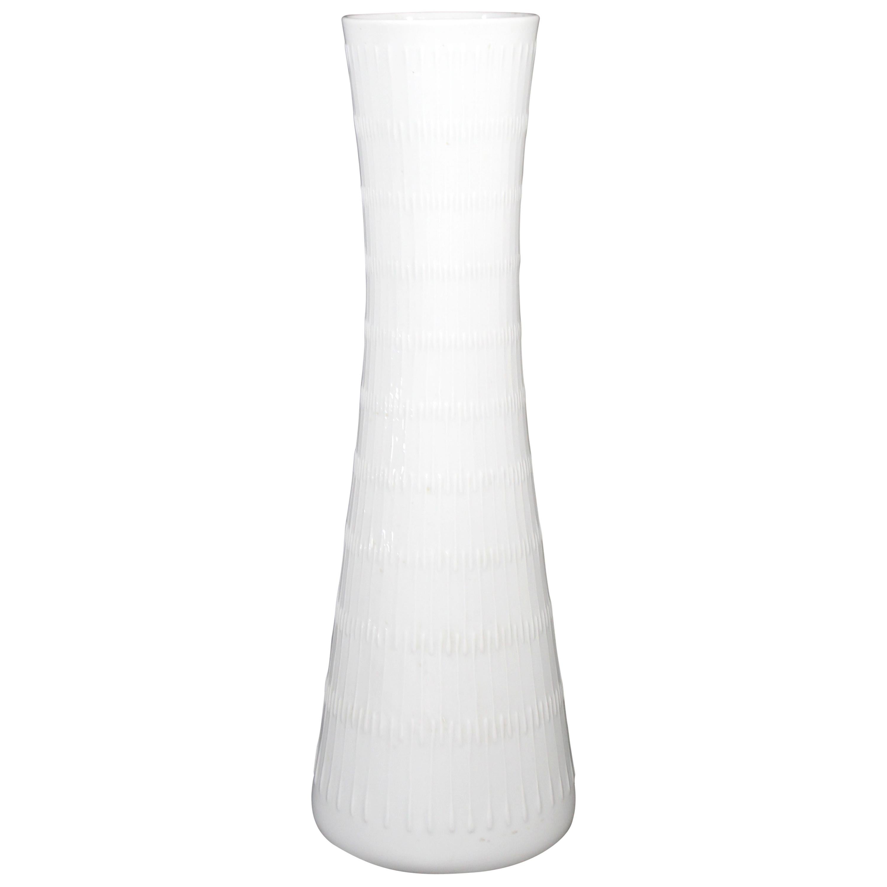 Mid-Century Modern Hutschenreuther White Porcelain Tall Vase 1970s, Germany