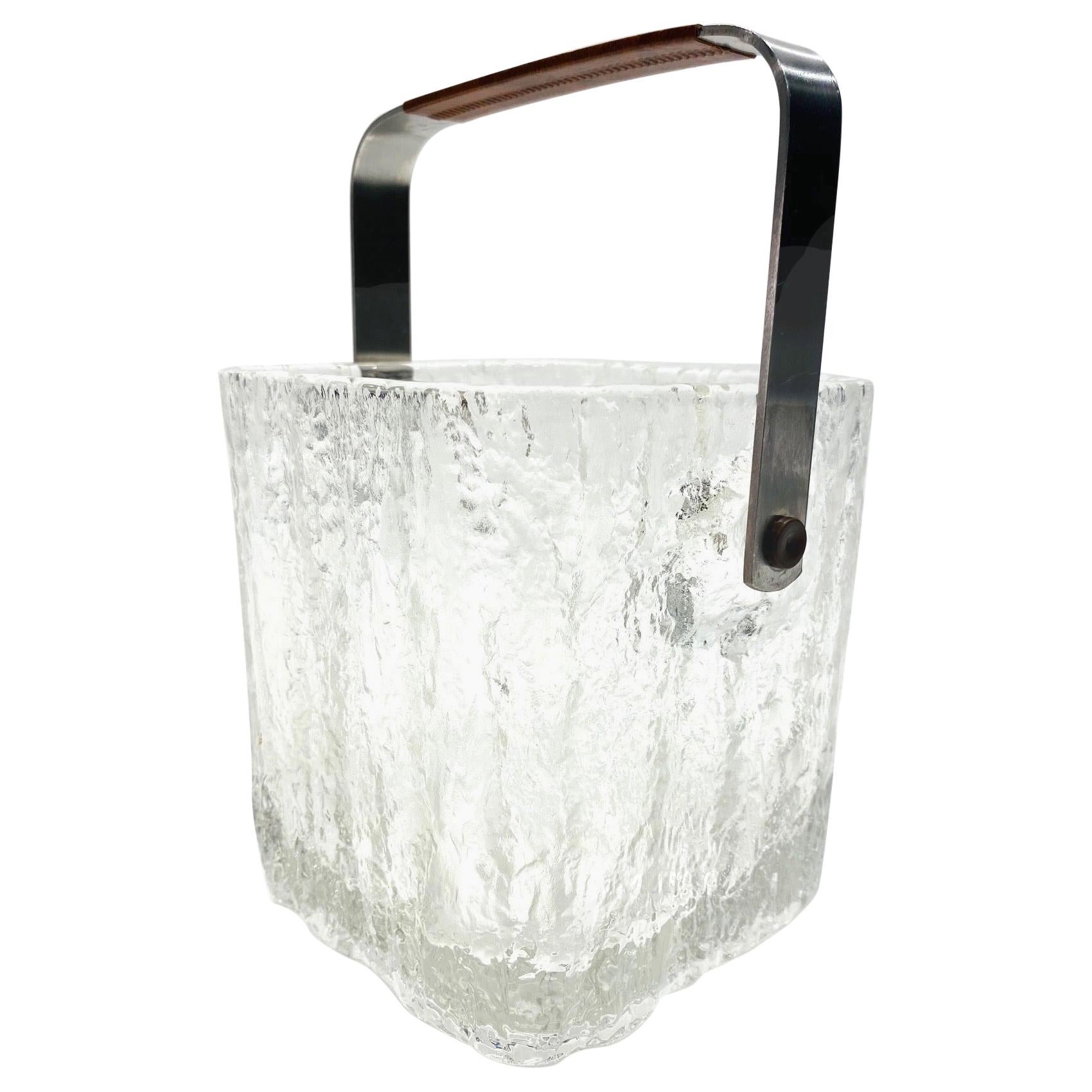 Mid-Century Modern Ice Bucket with Textured Ice Glass, Japan, circa 1960s