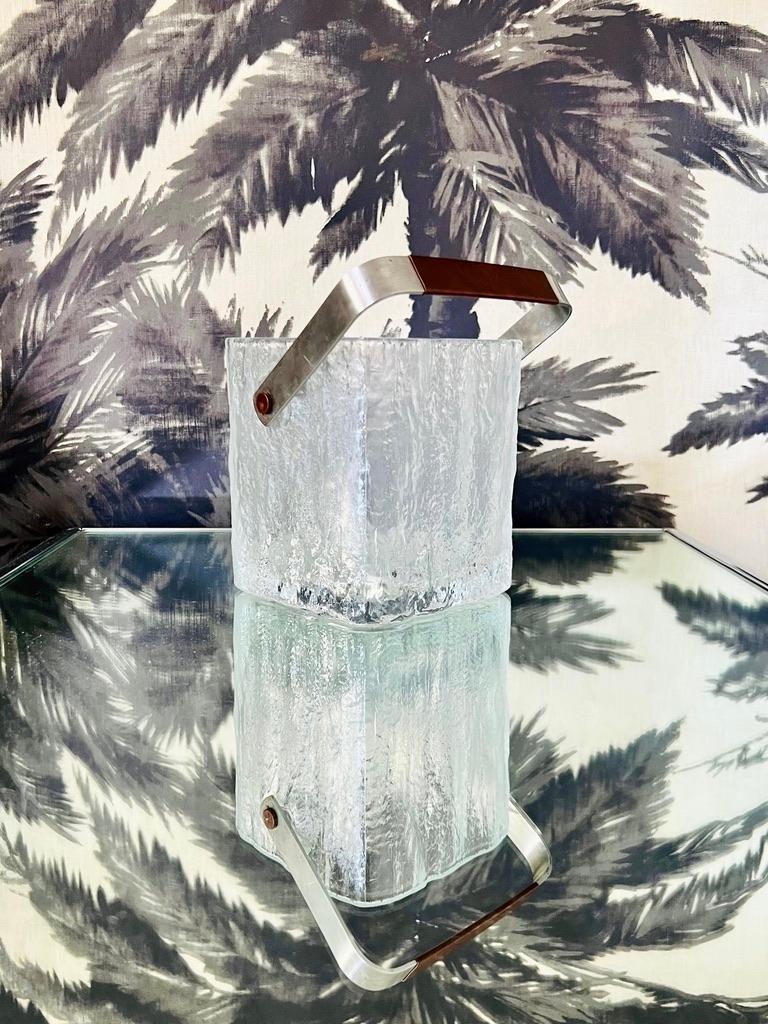 Art Glass Mid-Century Modern Ice Bucket with Textured Ice Glass, Japan, circa 1960s For Sale