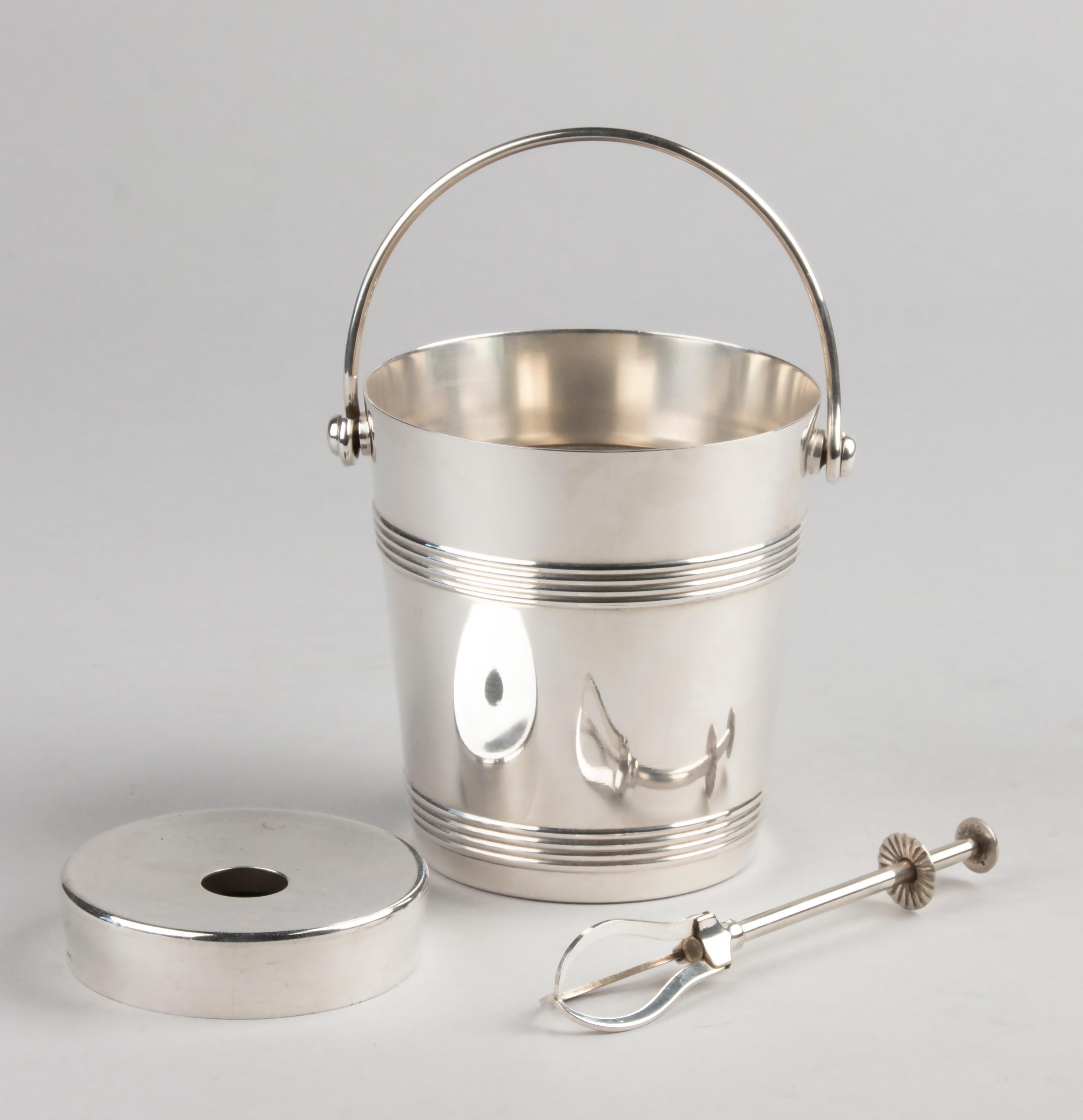 French Mid-Century Modern Ice Bucket with Tongs Made by Christofle Gallia For Sale