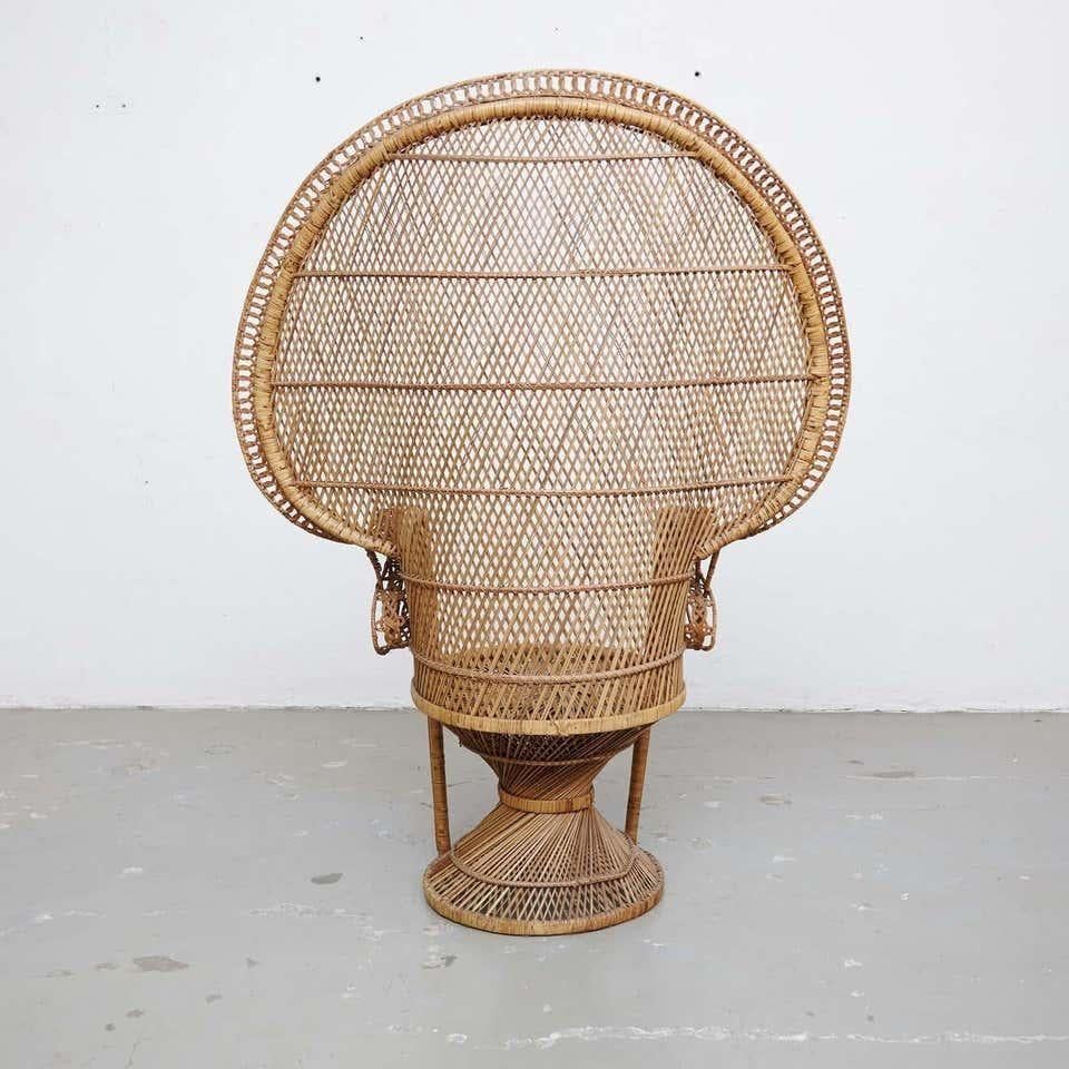 Sillón moderno de mediados de siglo Emmanuelle grande de mimbre y ratán de mediados de siglo en Bueno estado para la venta en Barcelona, ES