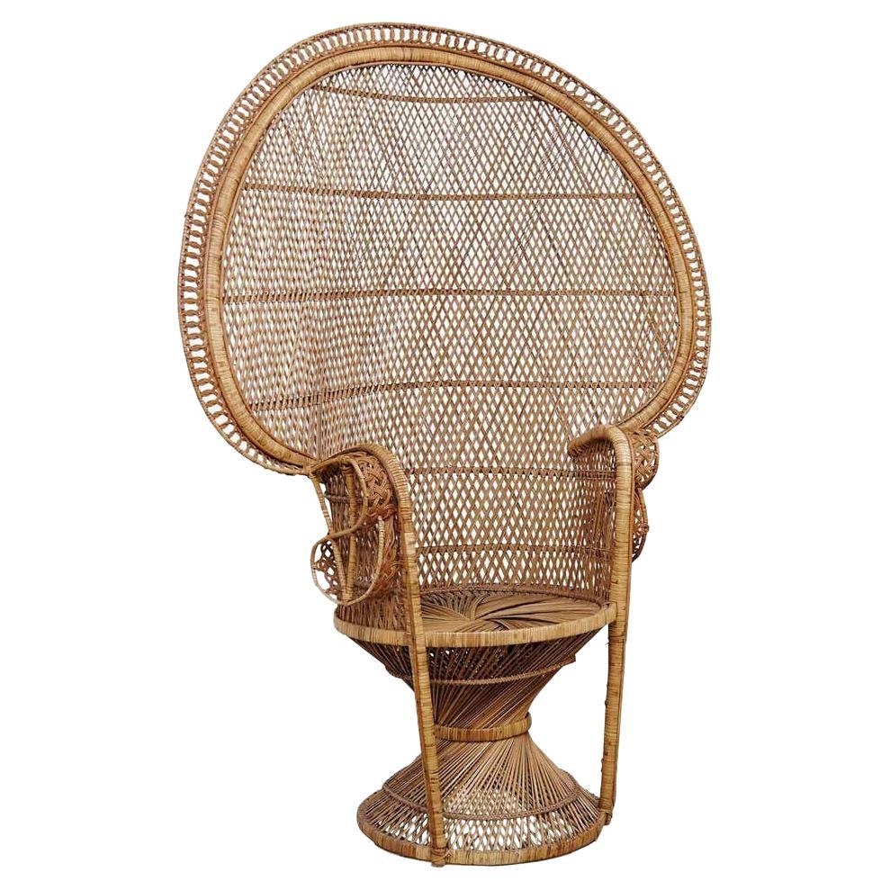 Grand fauteuil emblématique en osier et rotin Emmanuelle, moderne du milieu du siècle dernier en vente