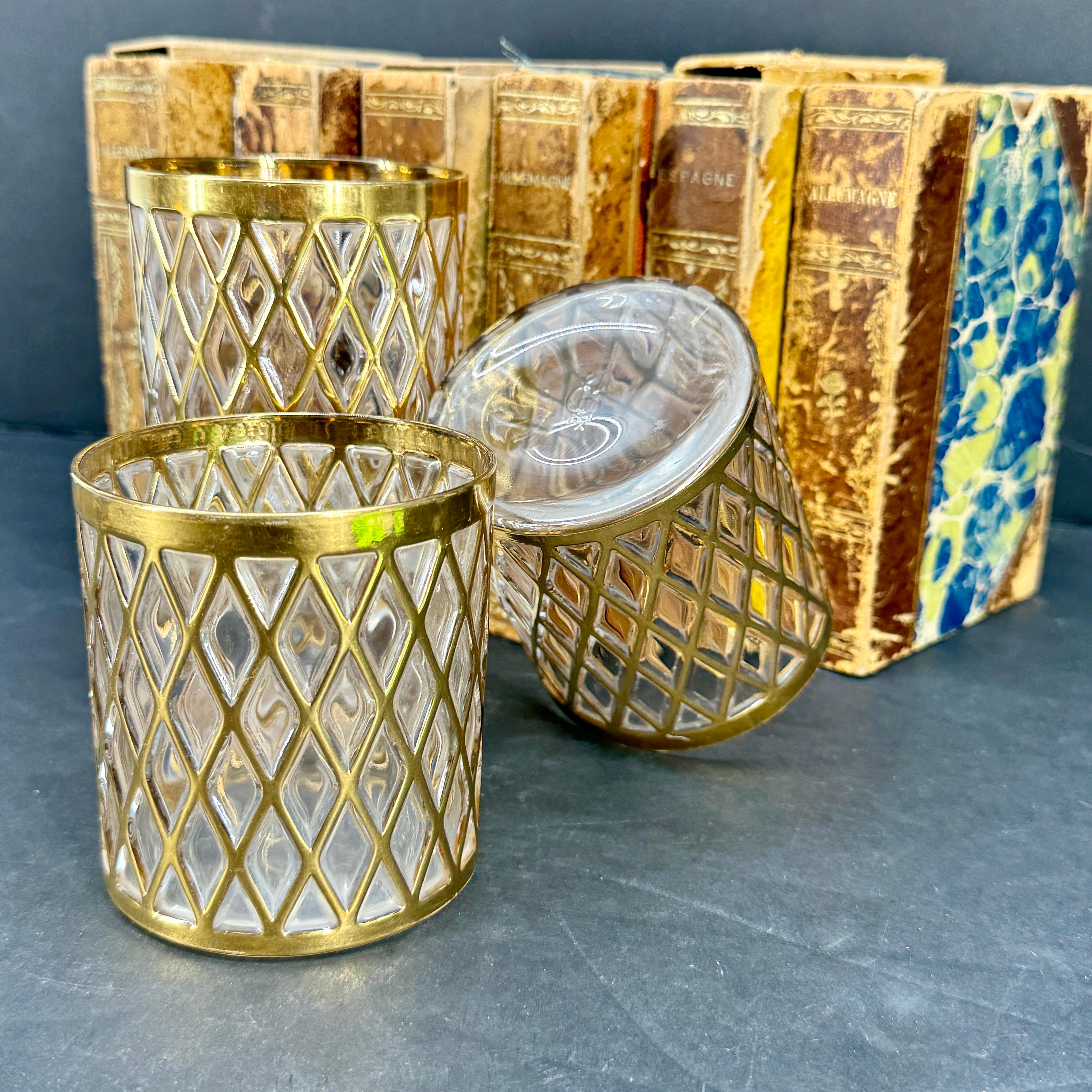 Mid-Century Modern Imperial Glass Set of 3 Whiskey Glasses For Sale 7