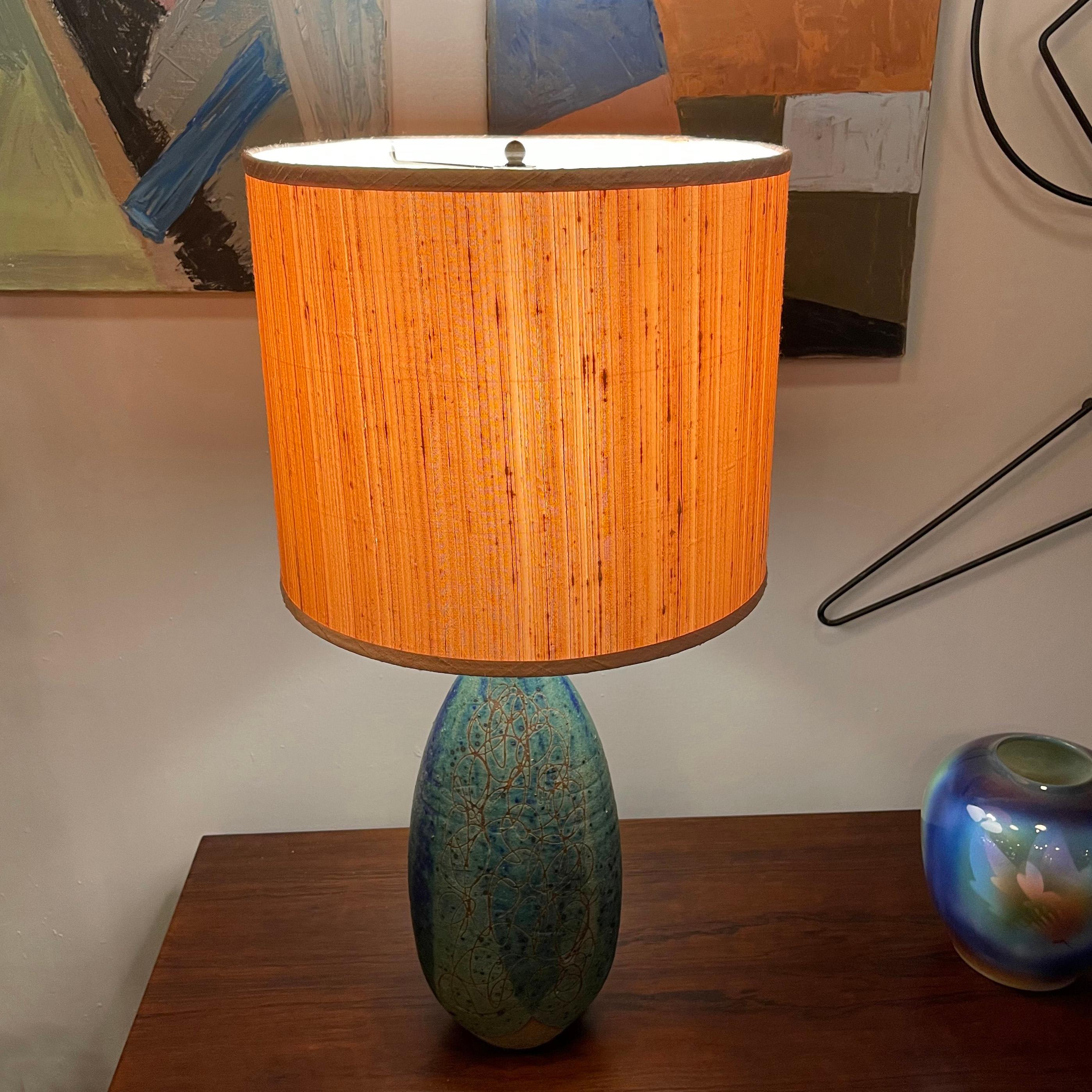 Mid Century Modern Incised Art Pottery Table Lamp For Sale 4