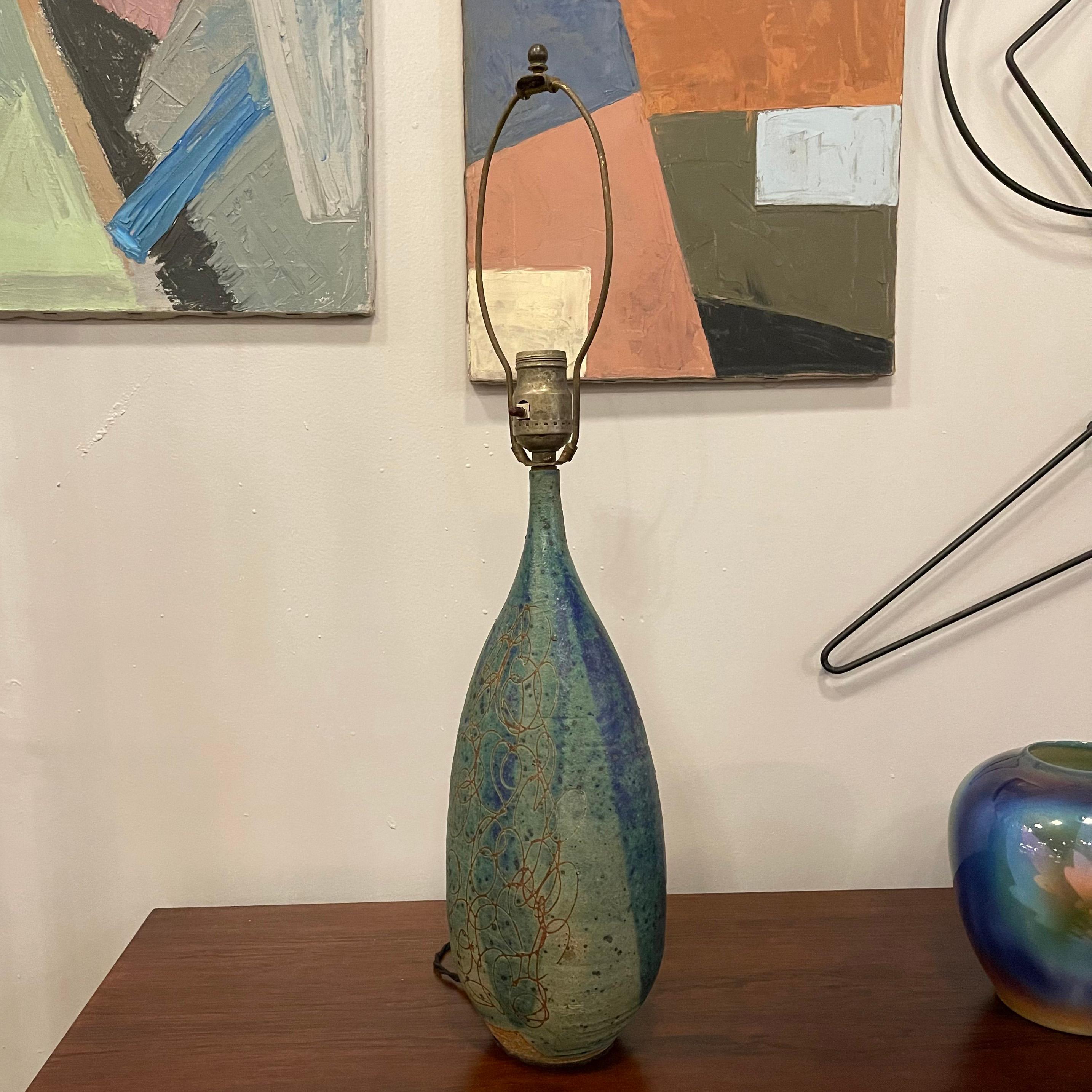 Mid Century Modern Incised Art Pottery Table Lamp For Sale 5