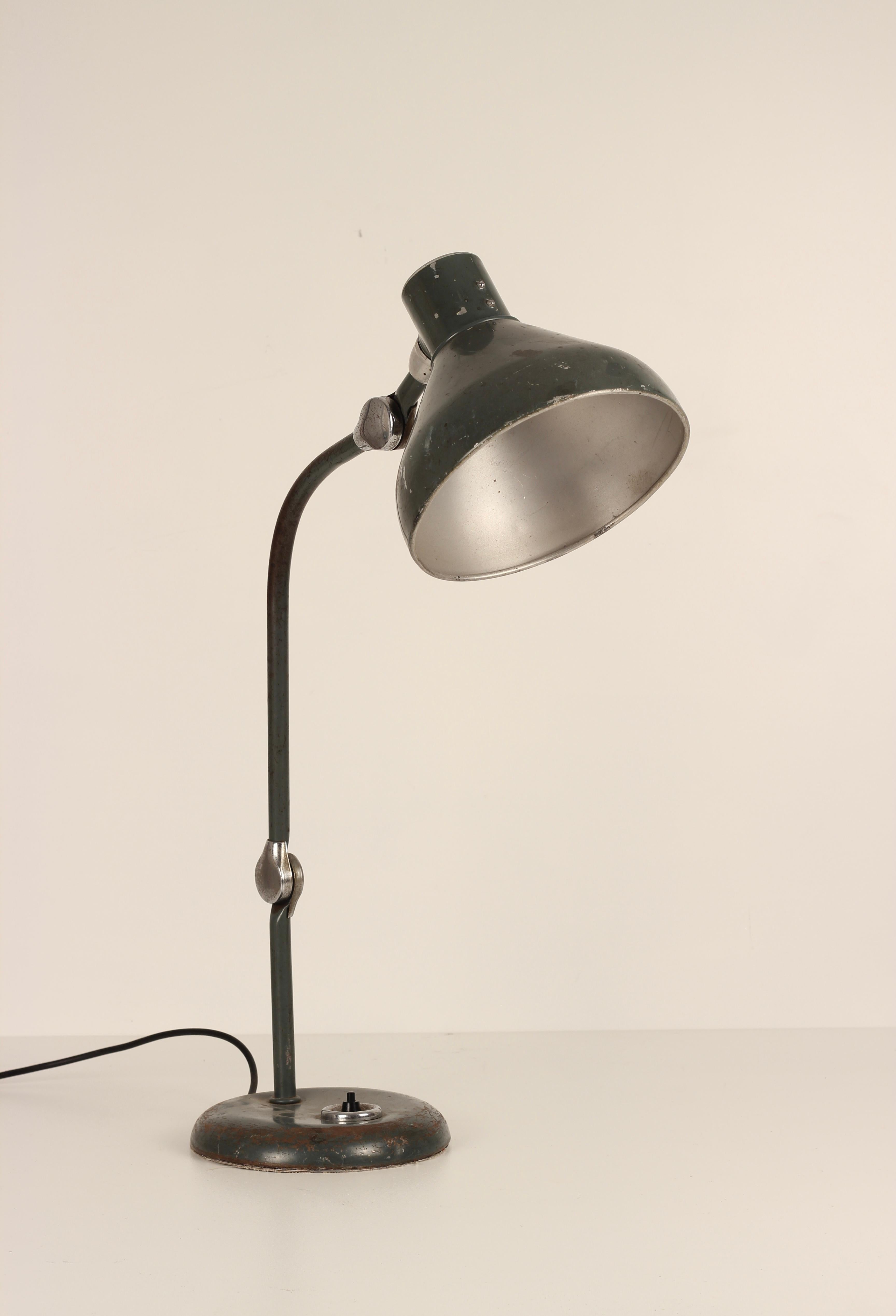 Aluminum Mid-Century Modern Industrial Fully Adjustable Table or Desk Lamp