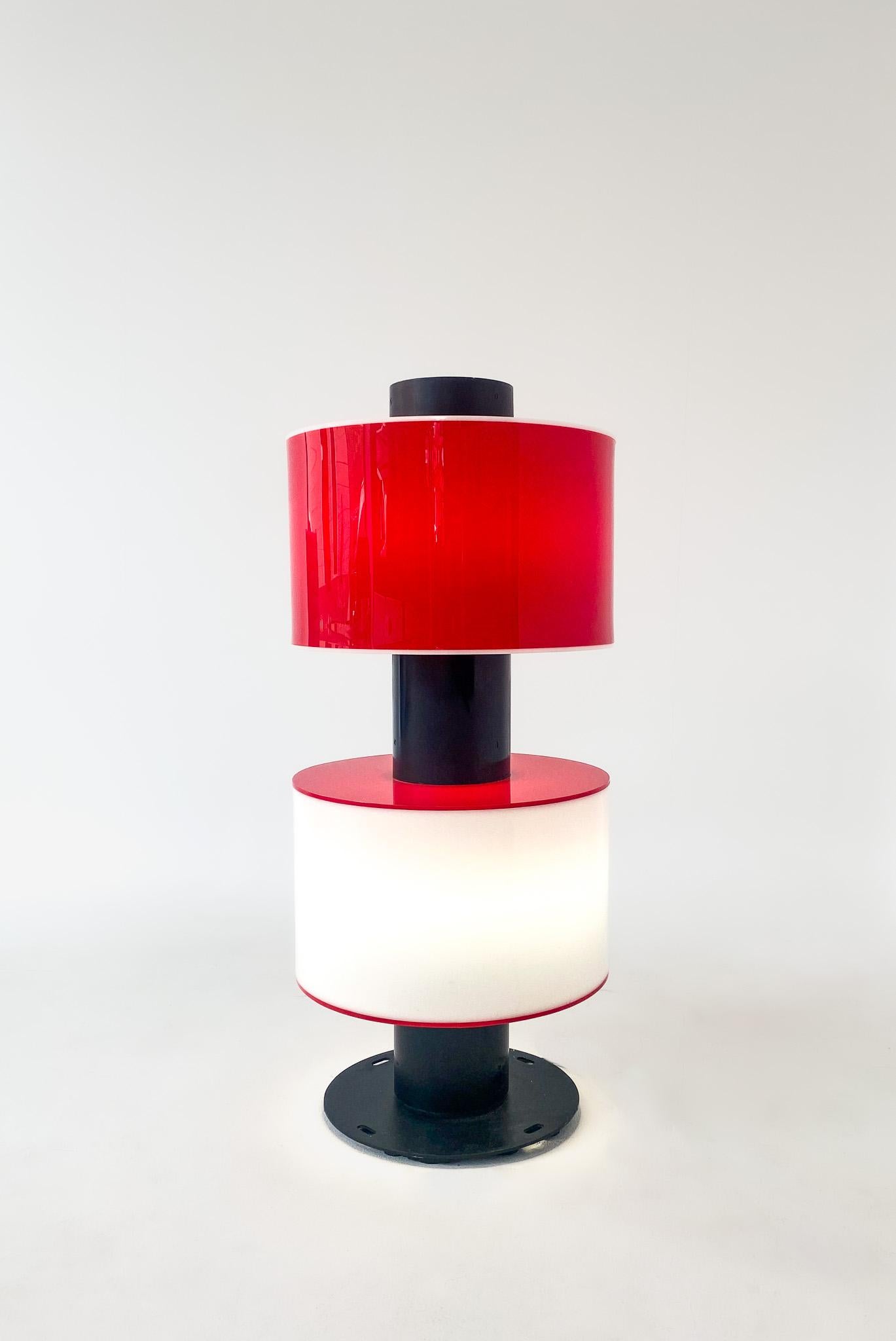 Central American Mid-Century Modern Industrial Style Red White Floor Lamp by Texaco, US, 1970s