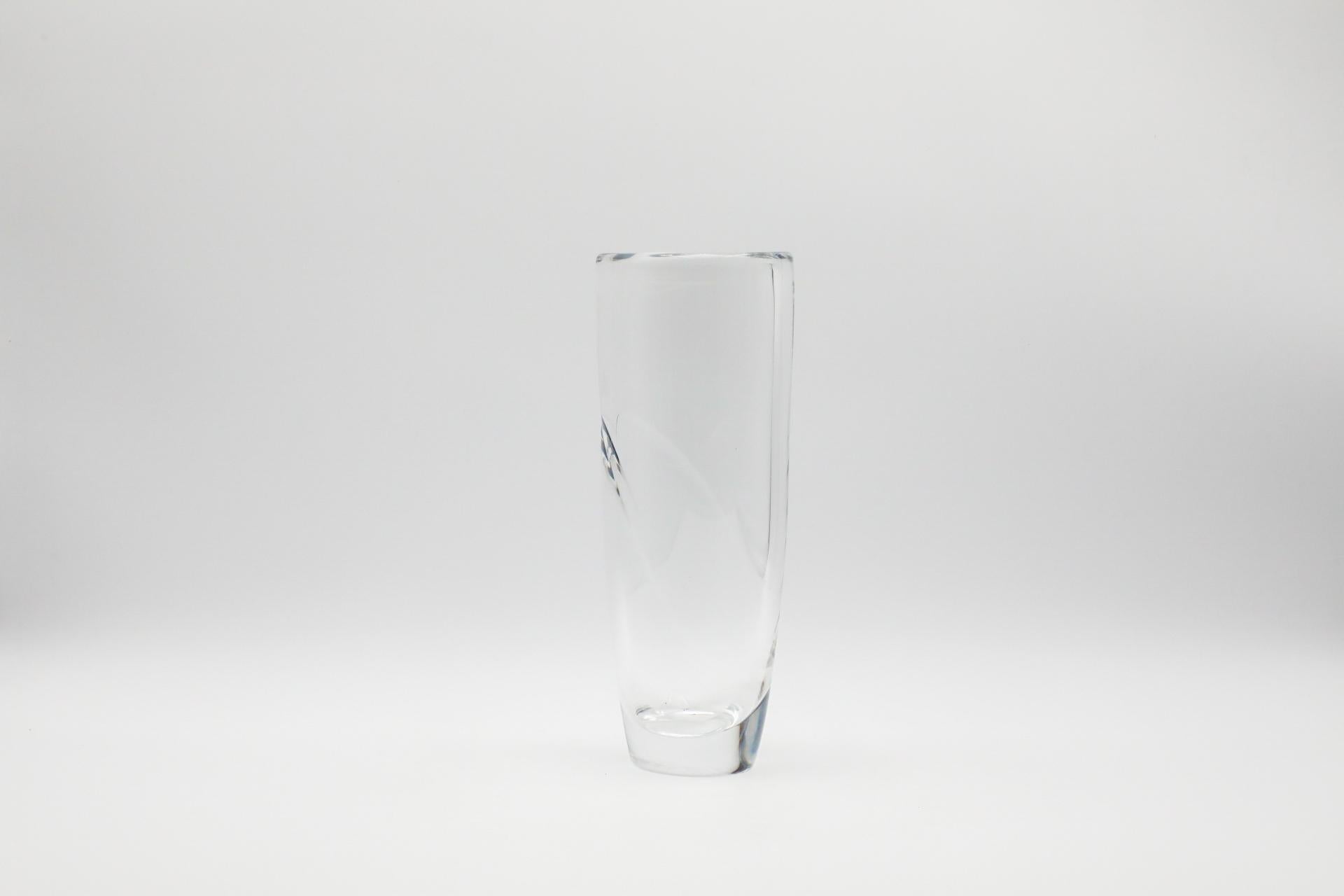 Mid-Century moderno Vaso di cristallo di metà secolo Ingeborg Lundin per Orrefors, 1960 in vendita
