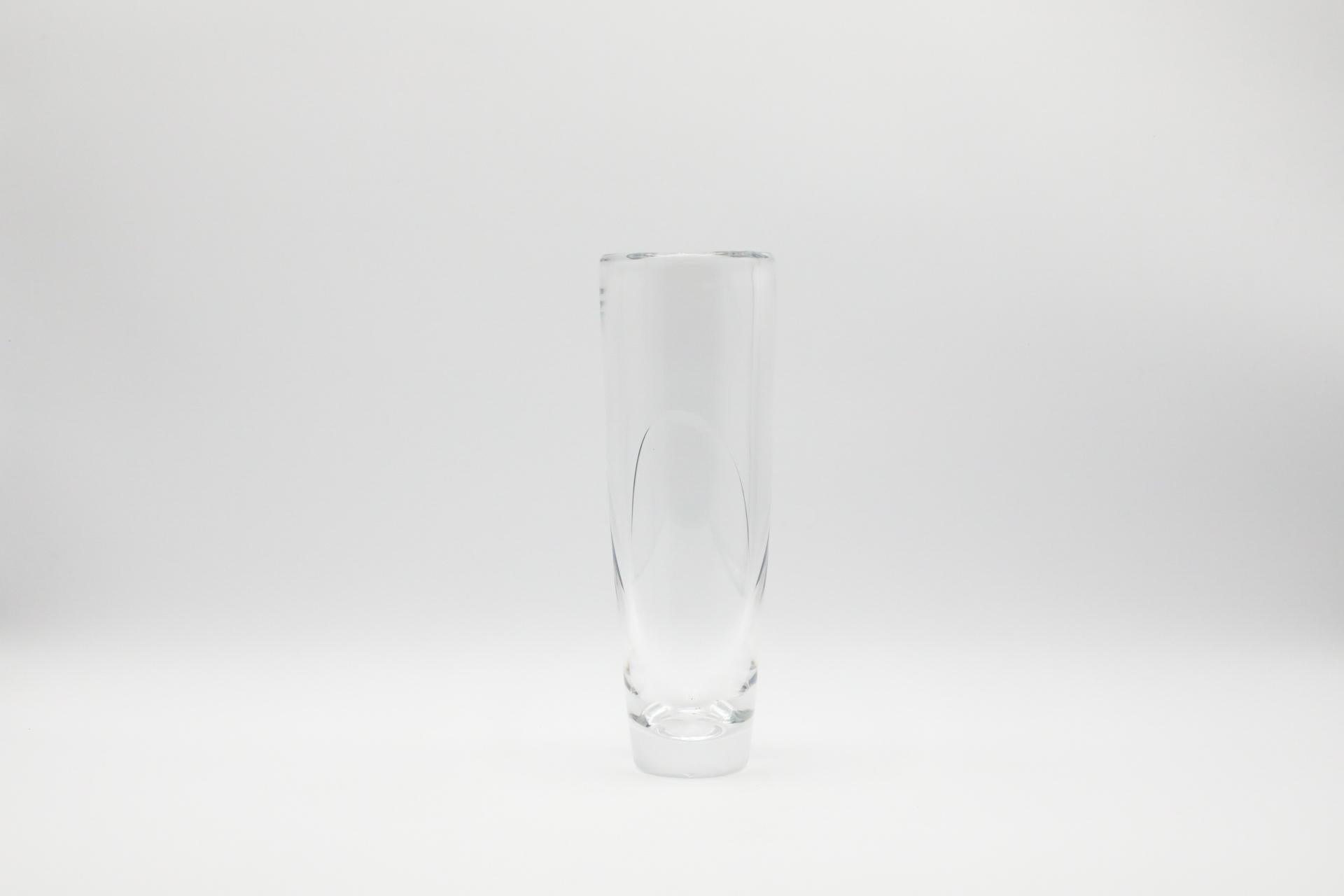 Svedese Vaso di cristallo di metà secolo Ingeborg Lundin per Orrefors, 1960 in vendita