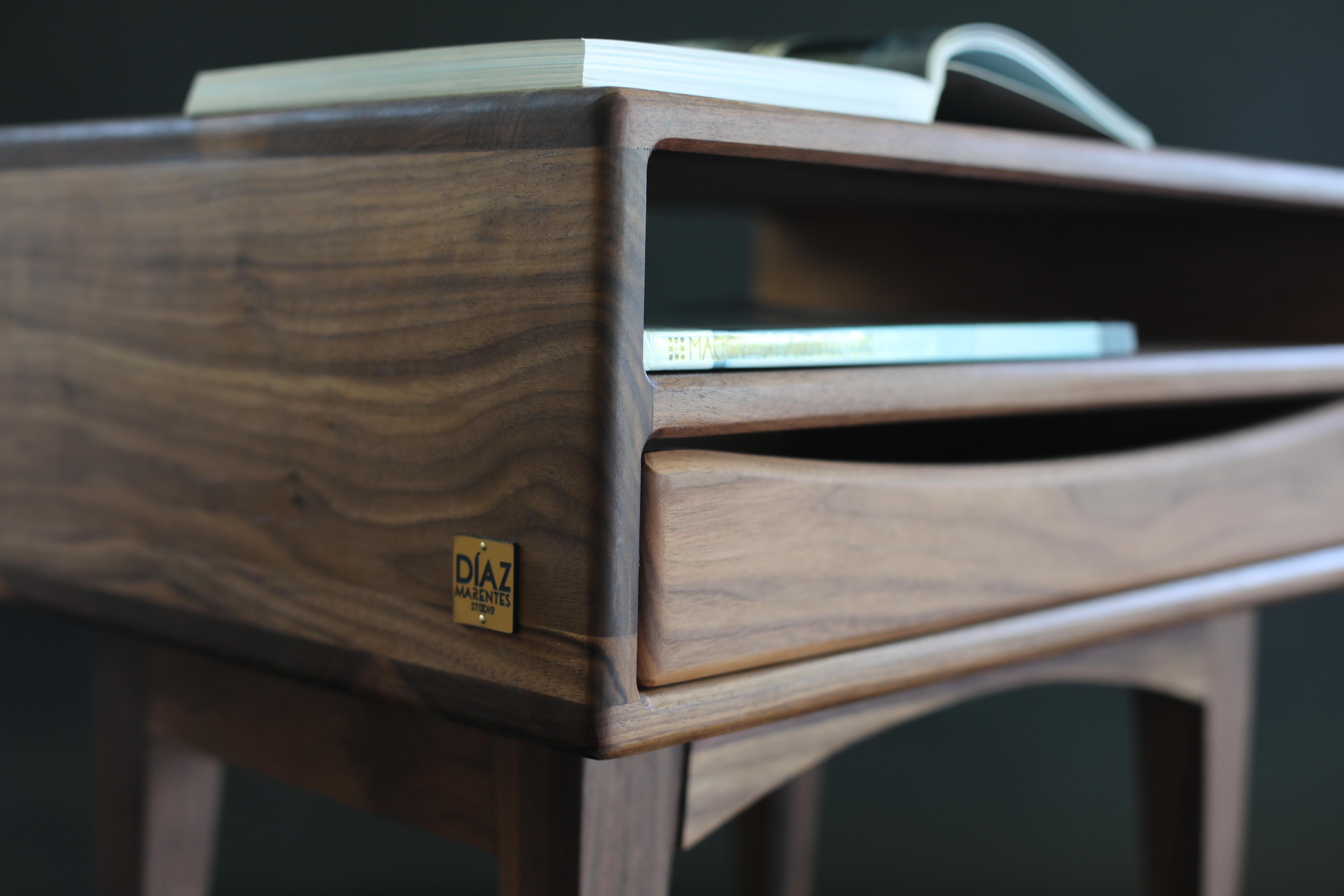 Mid-Century Modern Inspired Bedside Table in Solid Walnut with Open Shelf For Sale 3