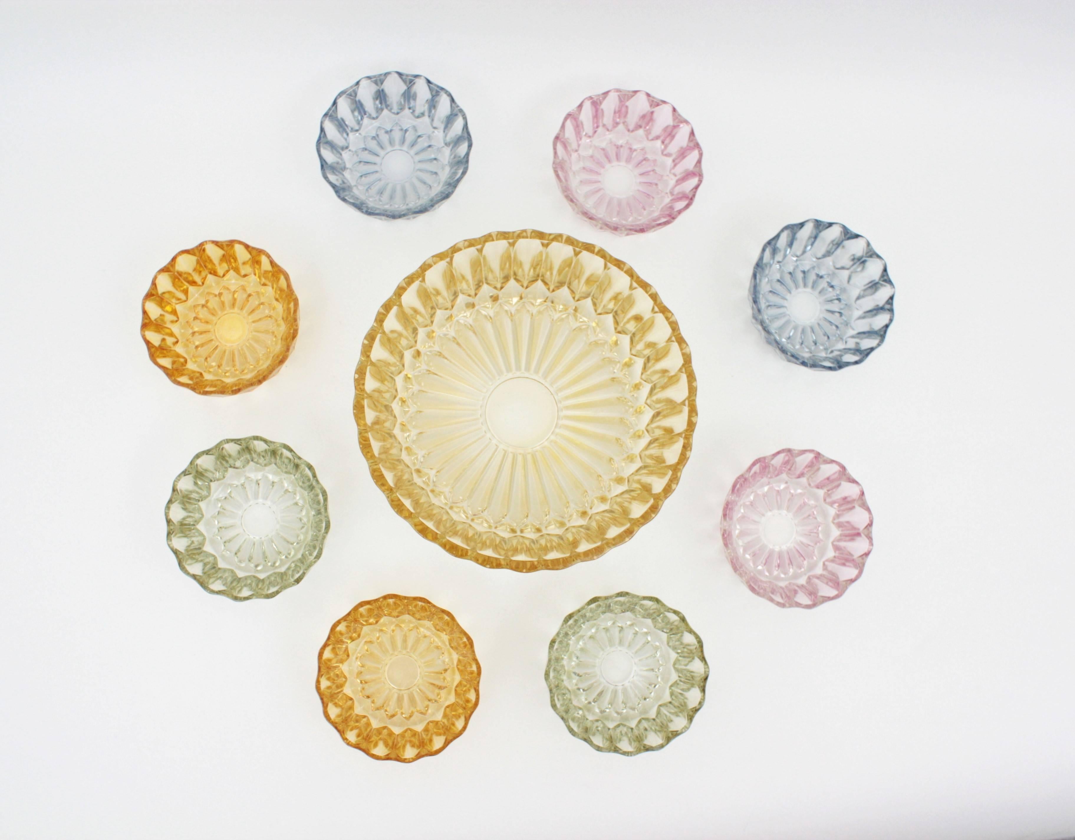 Mid-Century Modern Iridiscent Pattern Pressed Glass Pastel Colors Set of Bowls 3