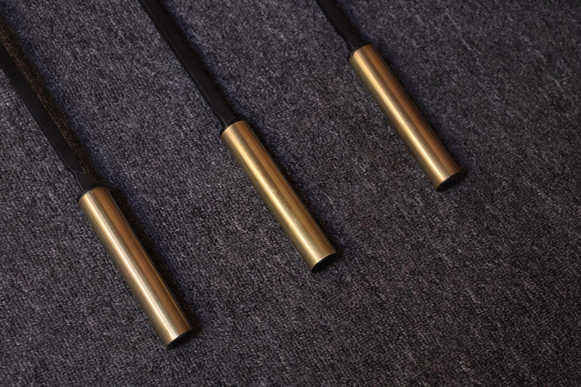 Set di utensili per caminetto in ferro e ottone della modernità di metà secolo in vendita 11
