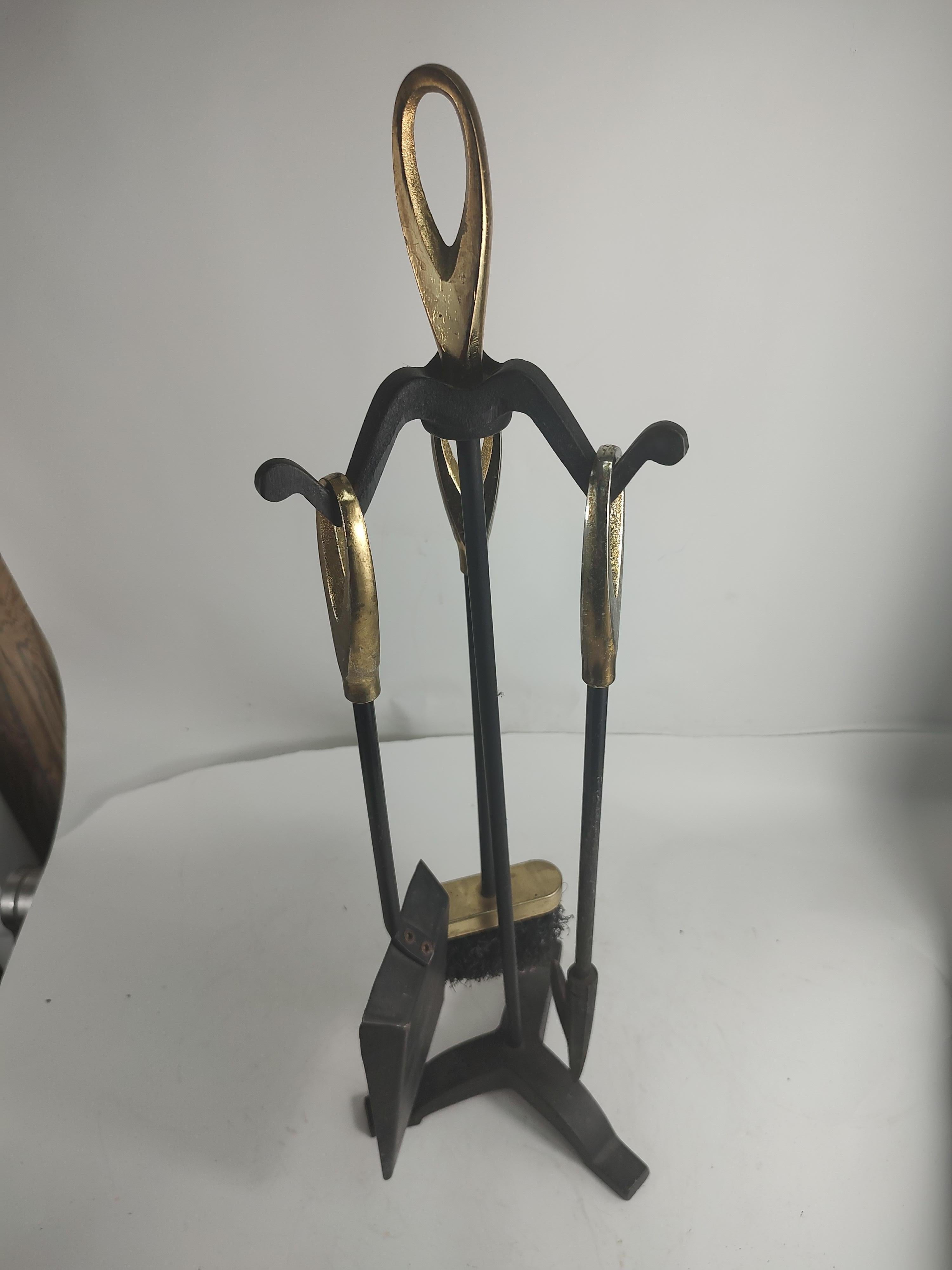 Mid Century Modern Iron & Brass Petite 4 piece Set of Fireplace Tools  In Good Condition For Sale In Port Jervis, NY