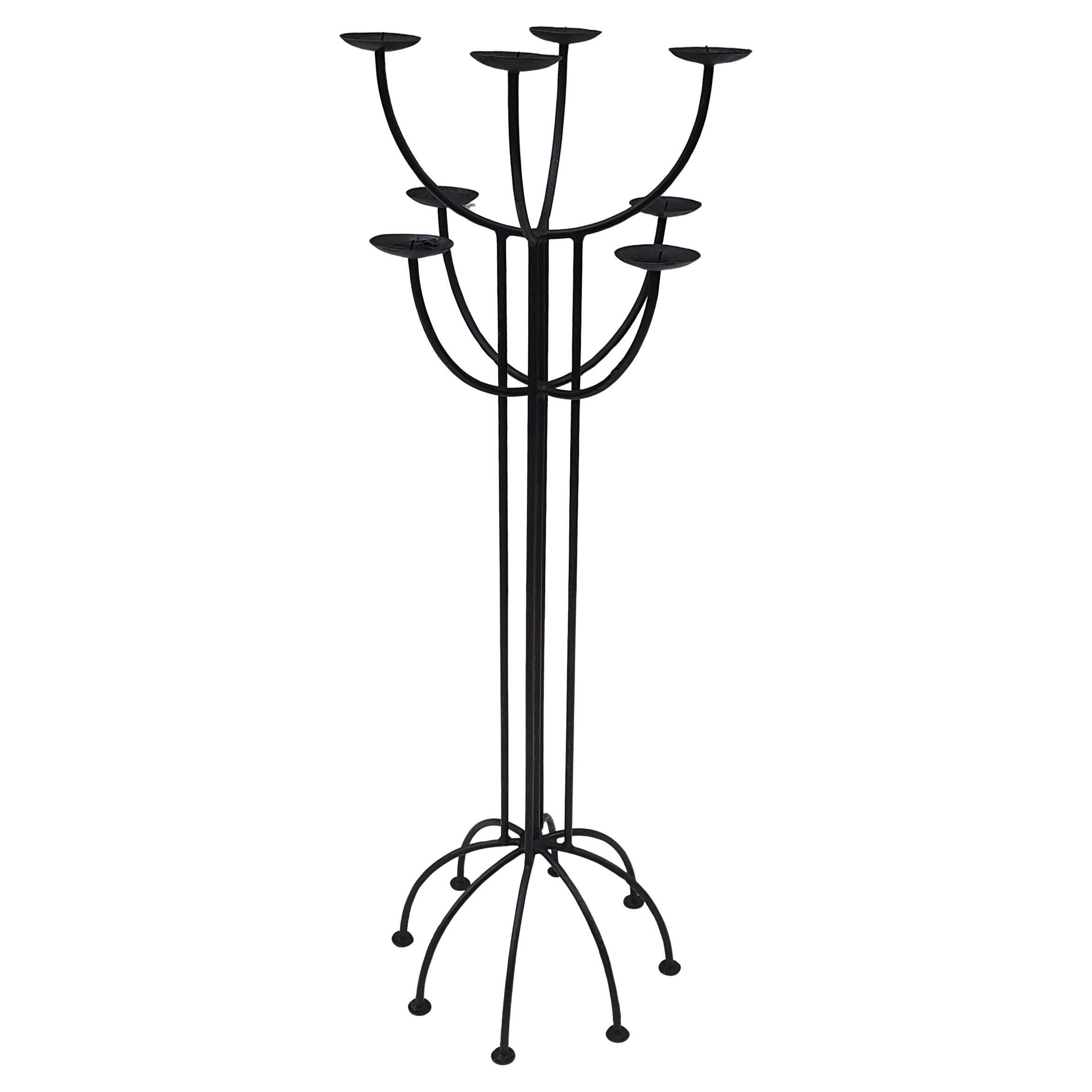 Candelabro de pie de alambre de hierro moderno de mediados de siglo en venta 7