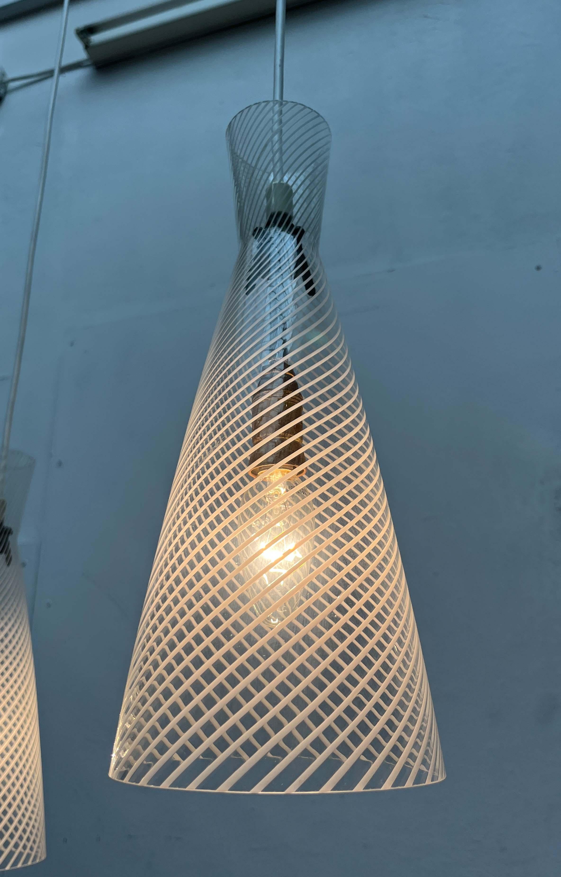 Ciondoli in vetro a vortice dell'isola moderna di metà secolo A.F. Gangkofner Peill & Putzler in vendita 7