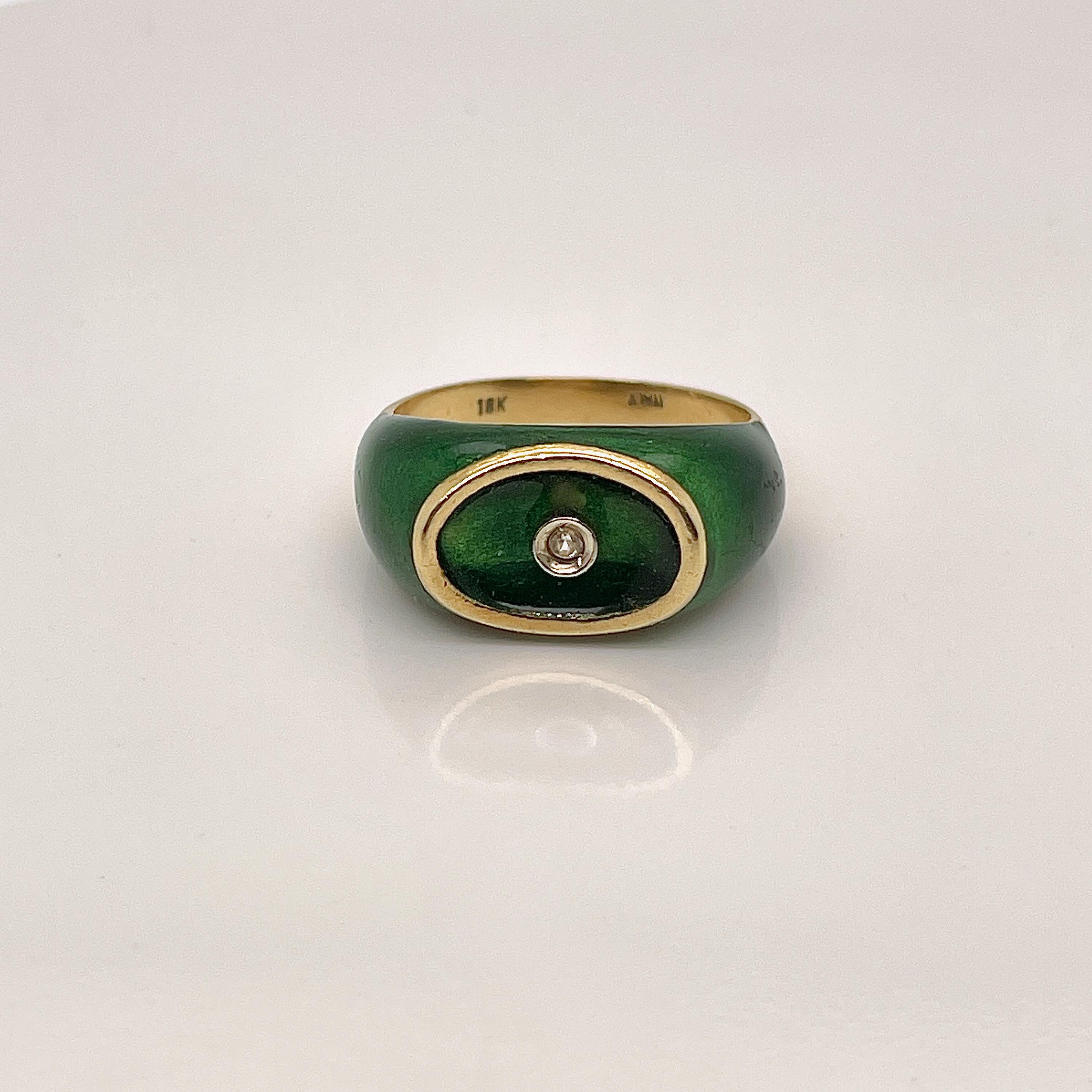 Mid-Century Modern Italian 18K Gold & Green Enamel Modernist Signet Ring In Fair Condition For Sale In Philadelphia, PA