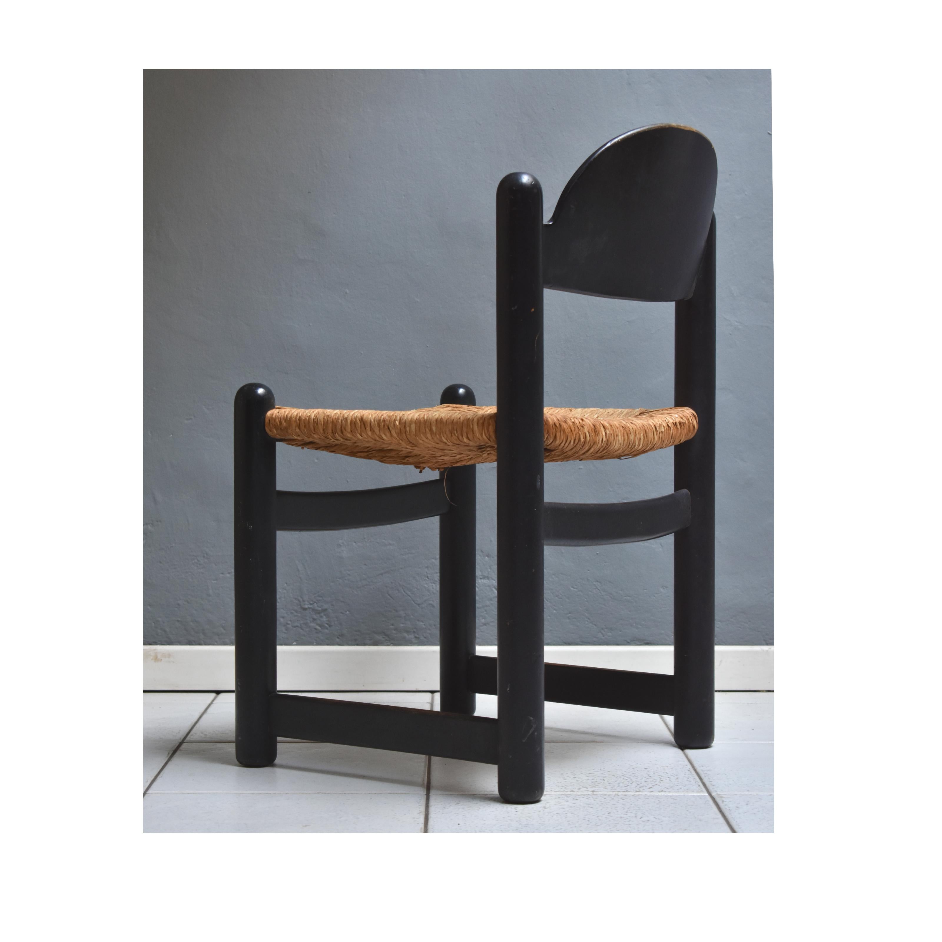 Mid-Century modern italian 1970set of 4 dining chairs black wood and wicker seat In Good Condition In Milan, IT