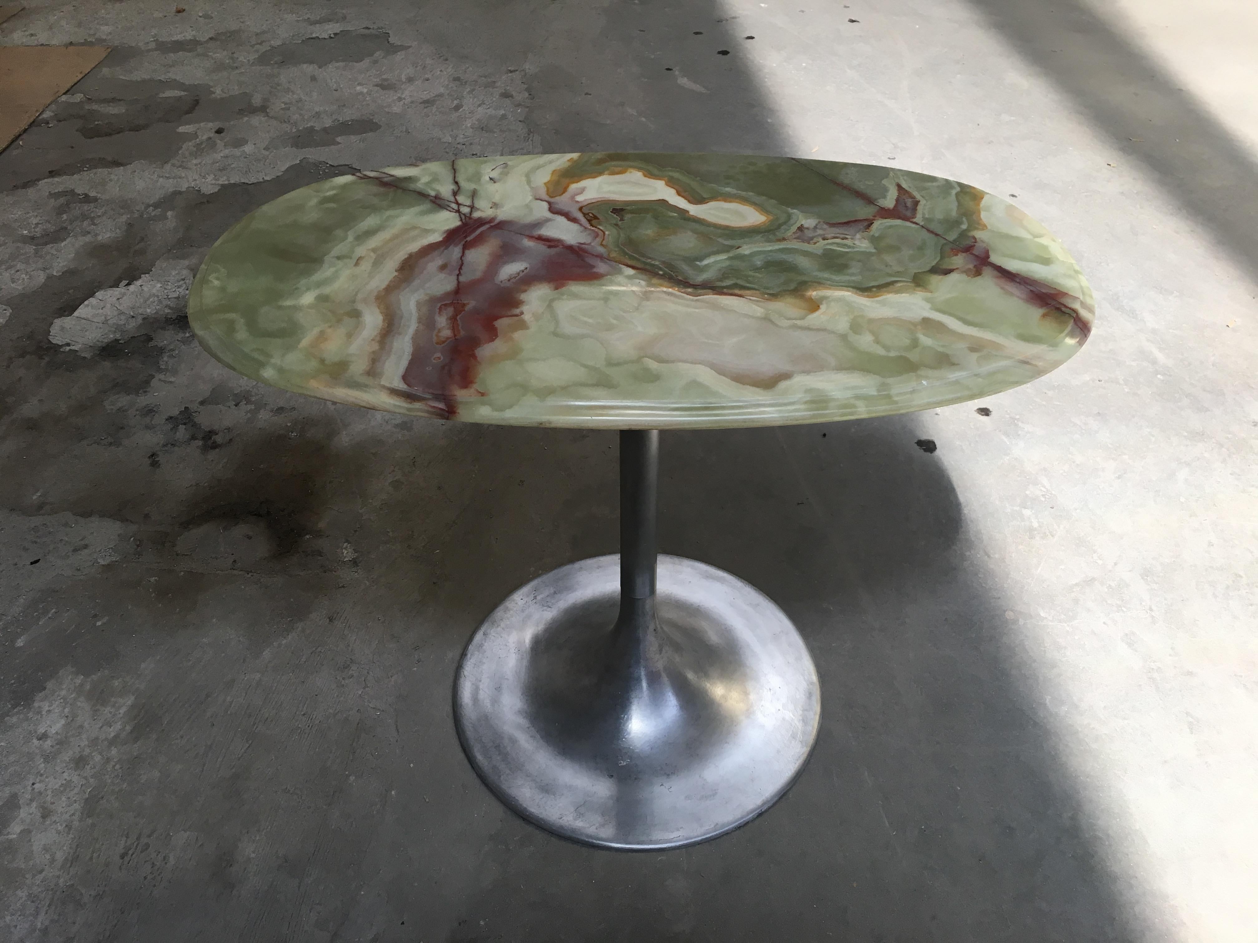 Mid-Century Modern Italian side or center table with aluminum base and beautiful onyx top with beveled edges.