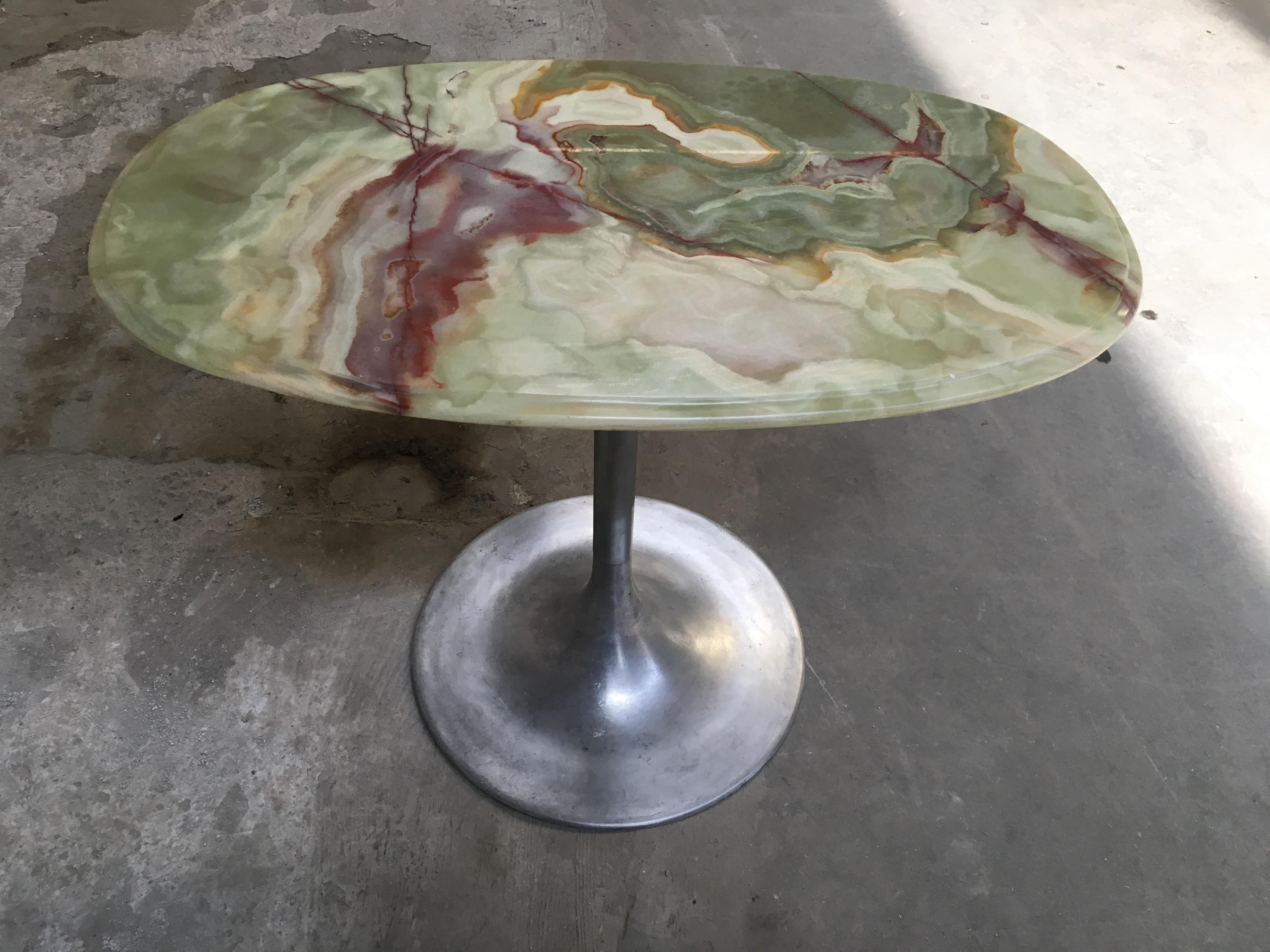 Mid-Century Modern Italian Aluminum and Onyx Side or Center Table, 1970s In Good Condition In Prato, IT