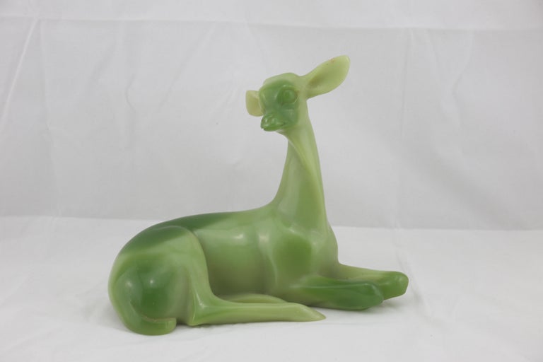 Deer sculpture in green resin from Italy, 1960s.
Really good condition very beautiful decorative piece.