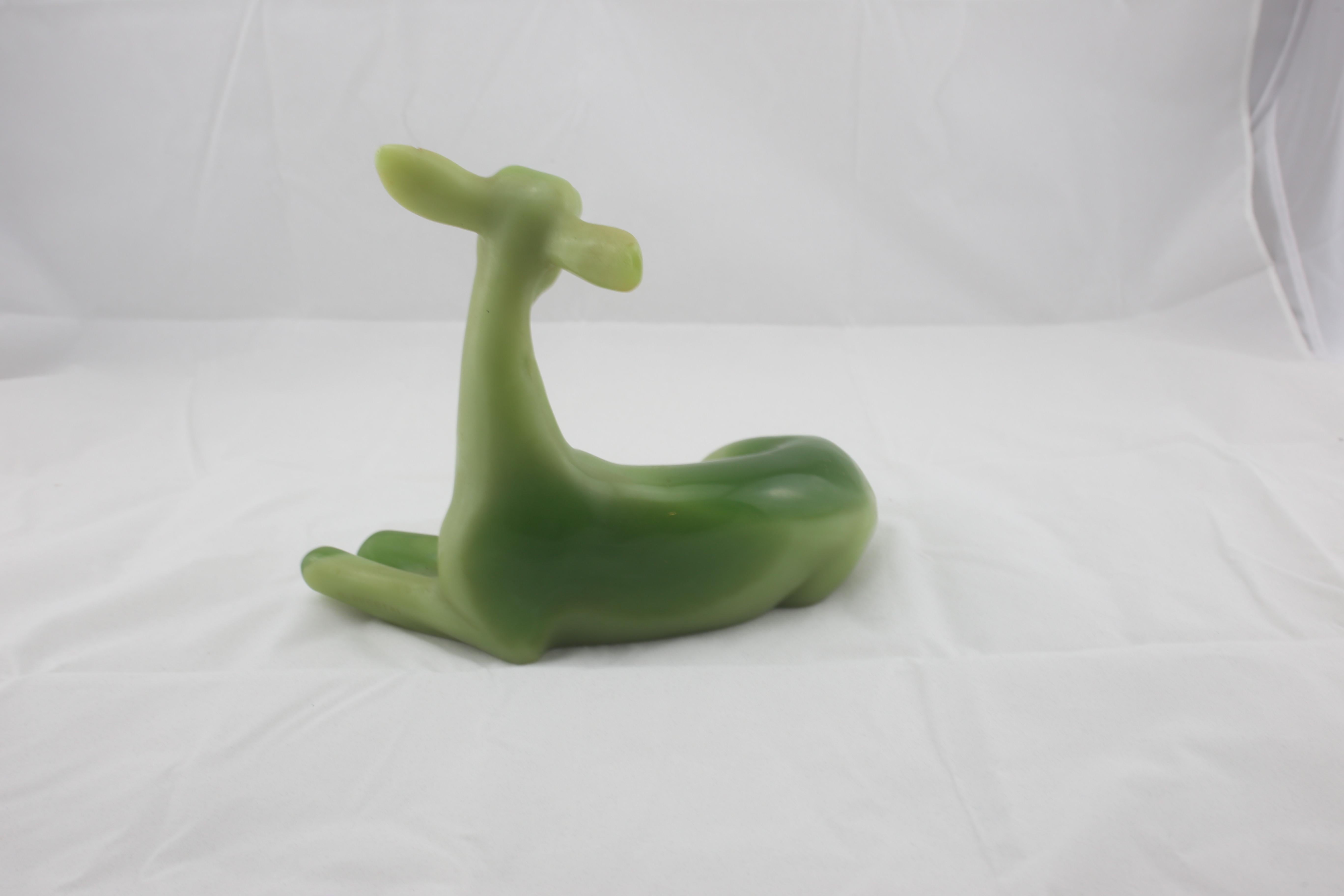 Mid-Century Modern Italian Animal Sculpture in Green Resin of a Deer, 1960s For Sale 1