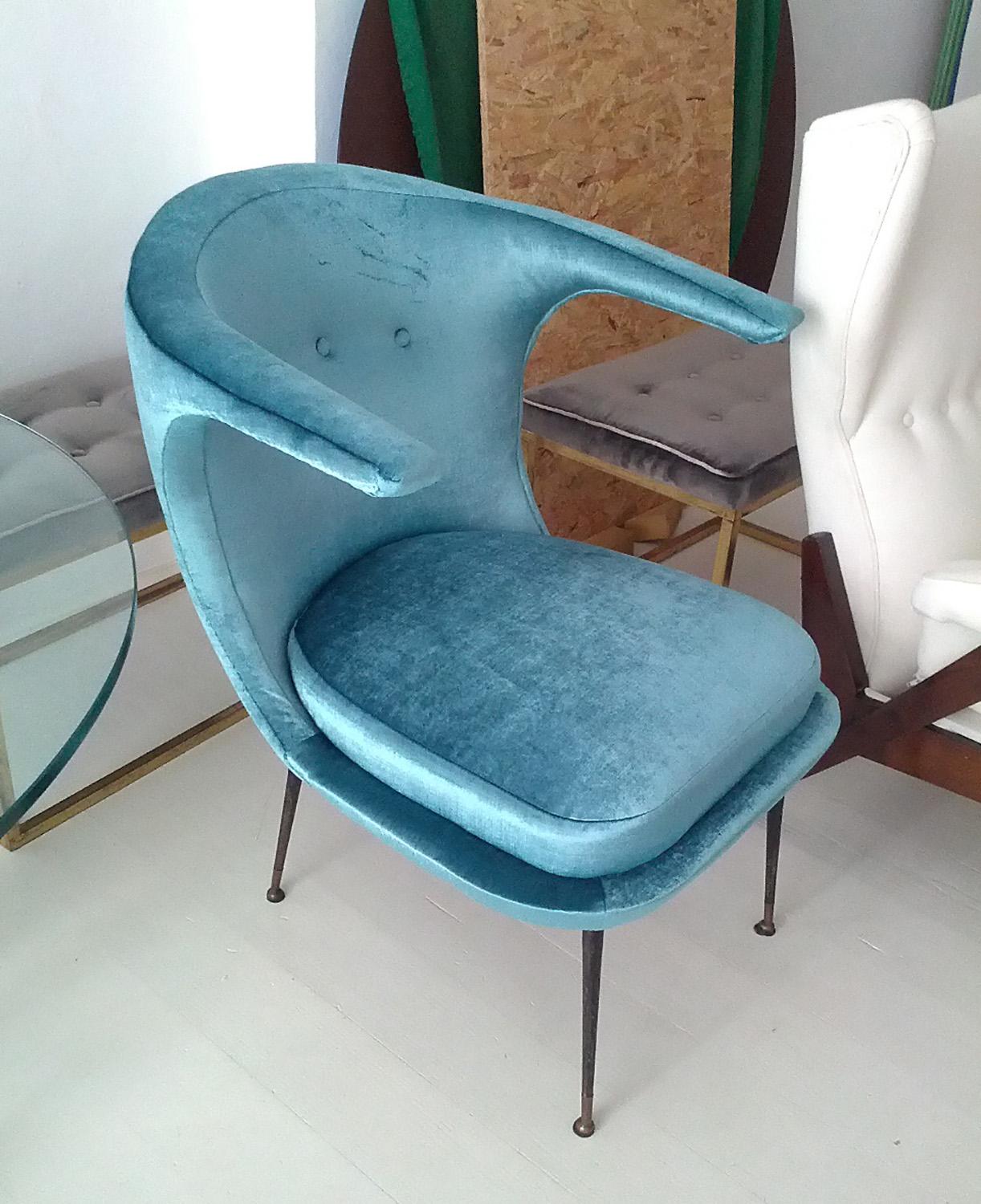 Mid-Century Modern Italian Armchairs with Blue Velvet Cover, Tuscany, 1960s 2