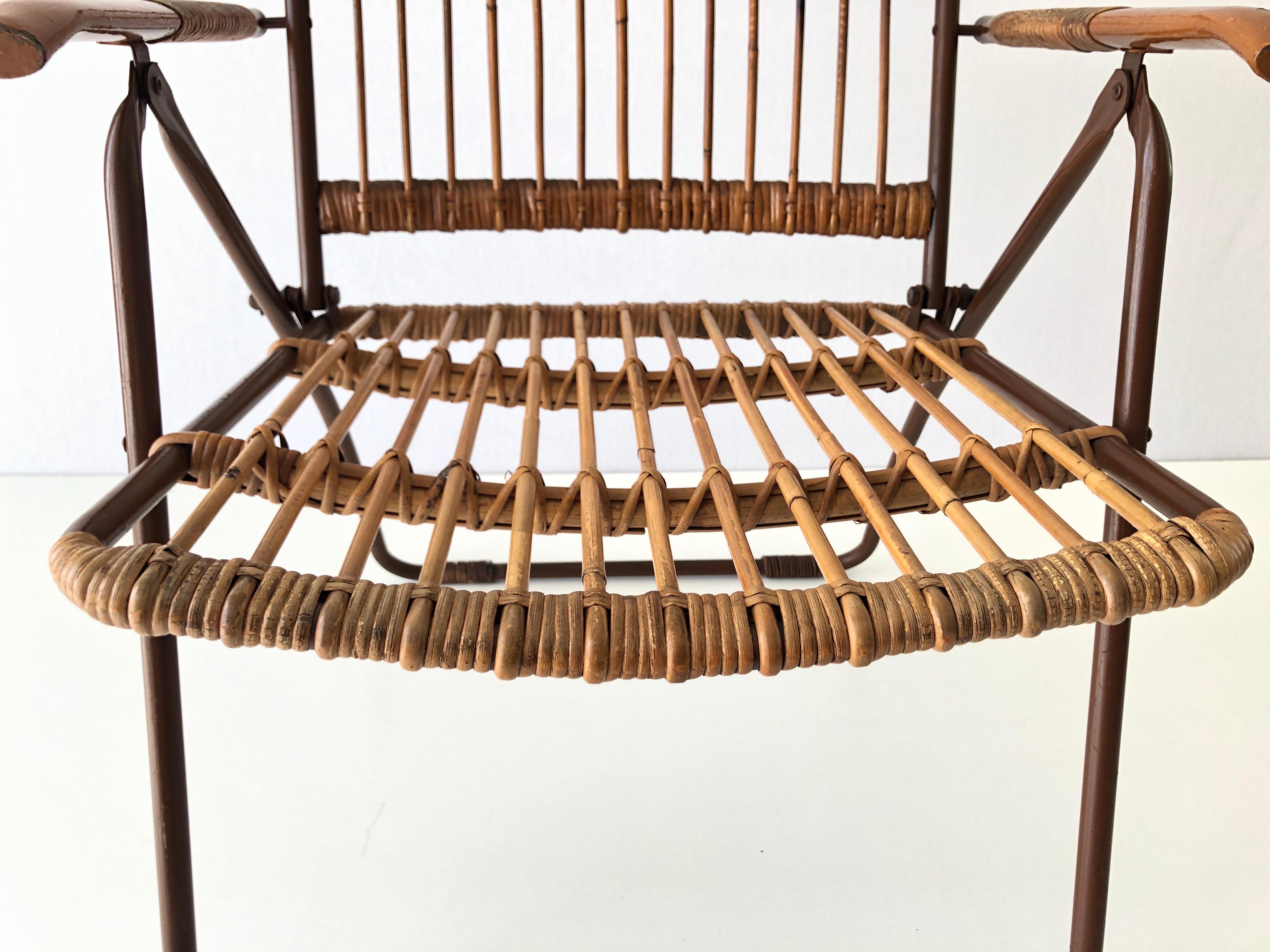 Mid-century Modern Italian Bamboo and Brown Metal Folding Armchair, 1960s, Italy For Sale 1