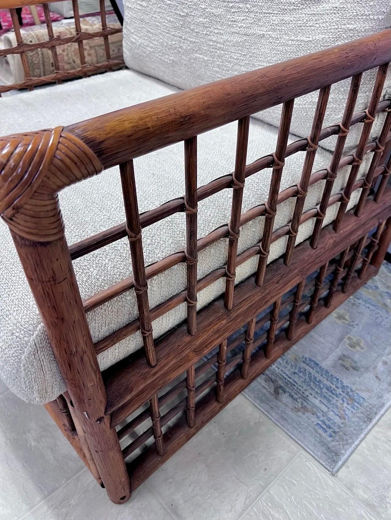 Mid Century Modern Italian Bamboo and Rattan Armchair Club Chair In Good Condition In West Hartford, CT