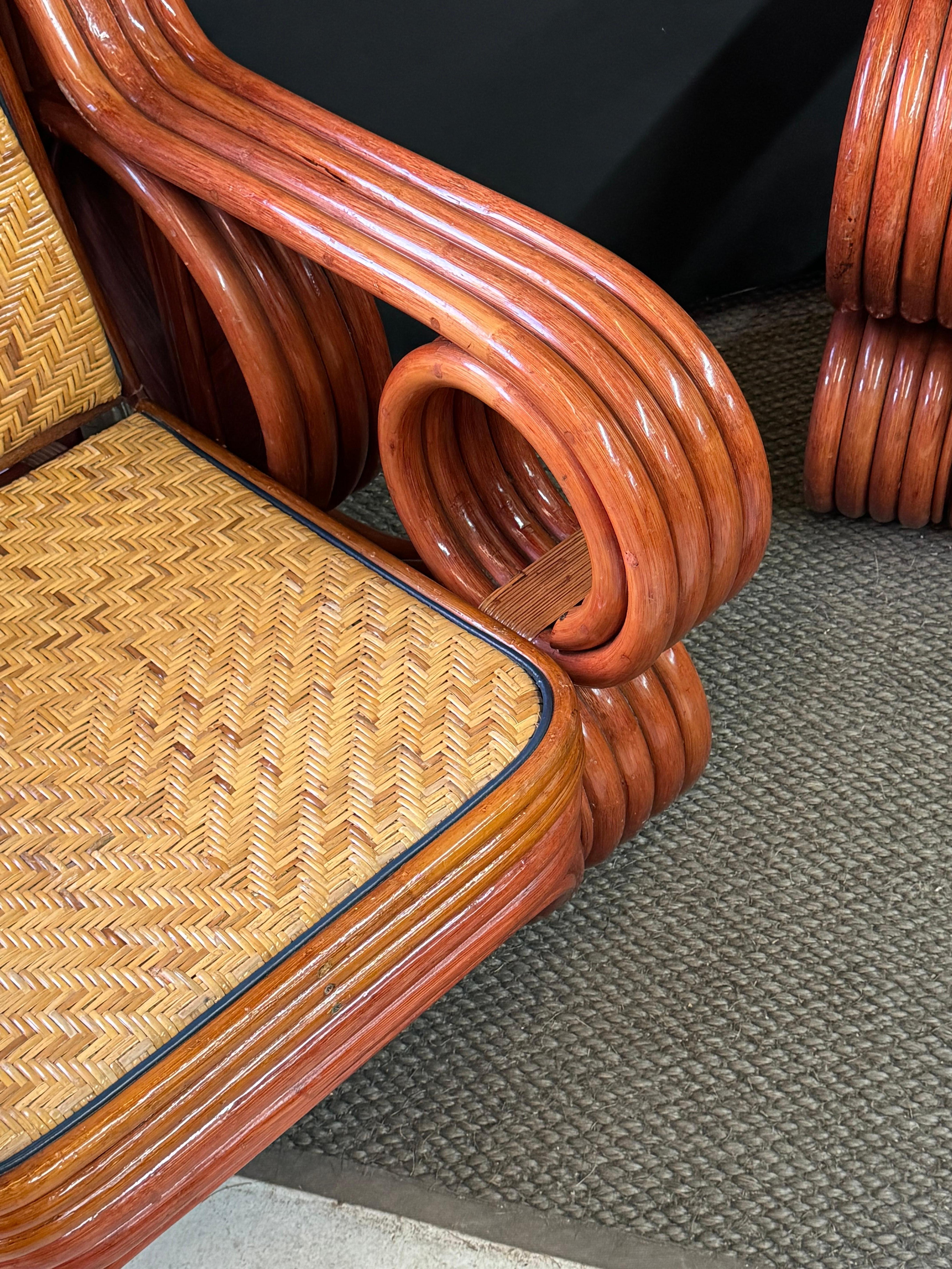 Mid-Century Modern Italian Bamboo and Rattan Lounge Set w/ Reversible Cushions For Sale 6