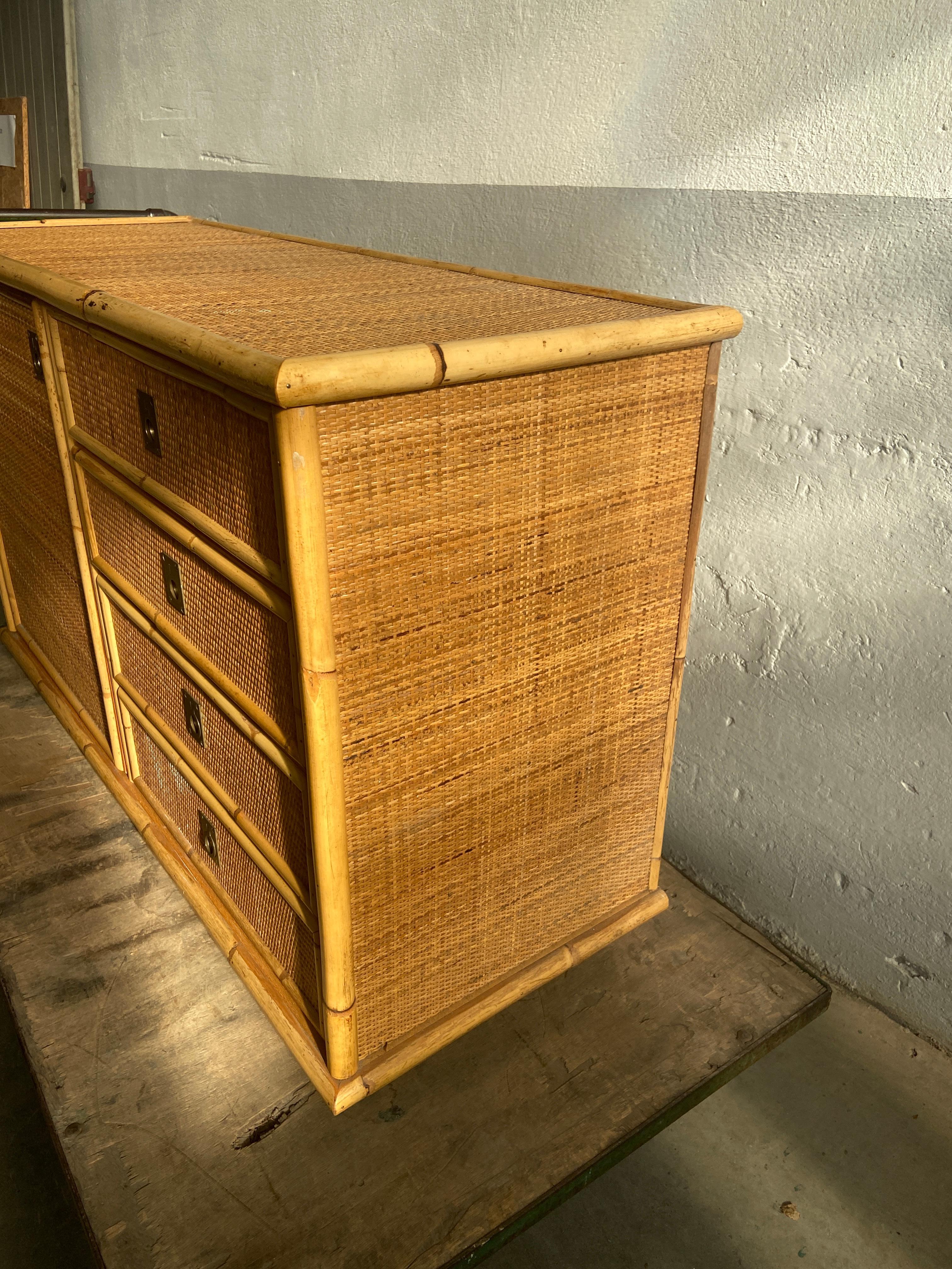 Mid-Century Modern Italian Bamboo and Rattan Sideboard by Dal Vera. 1970s In Good Condition For Sale In Prato, IT