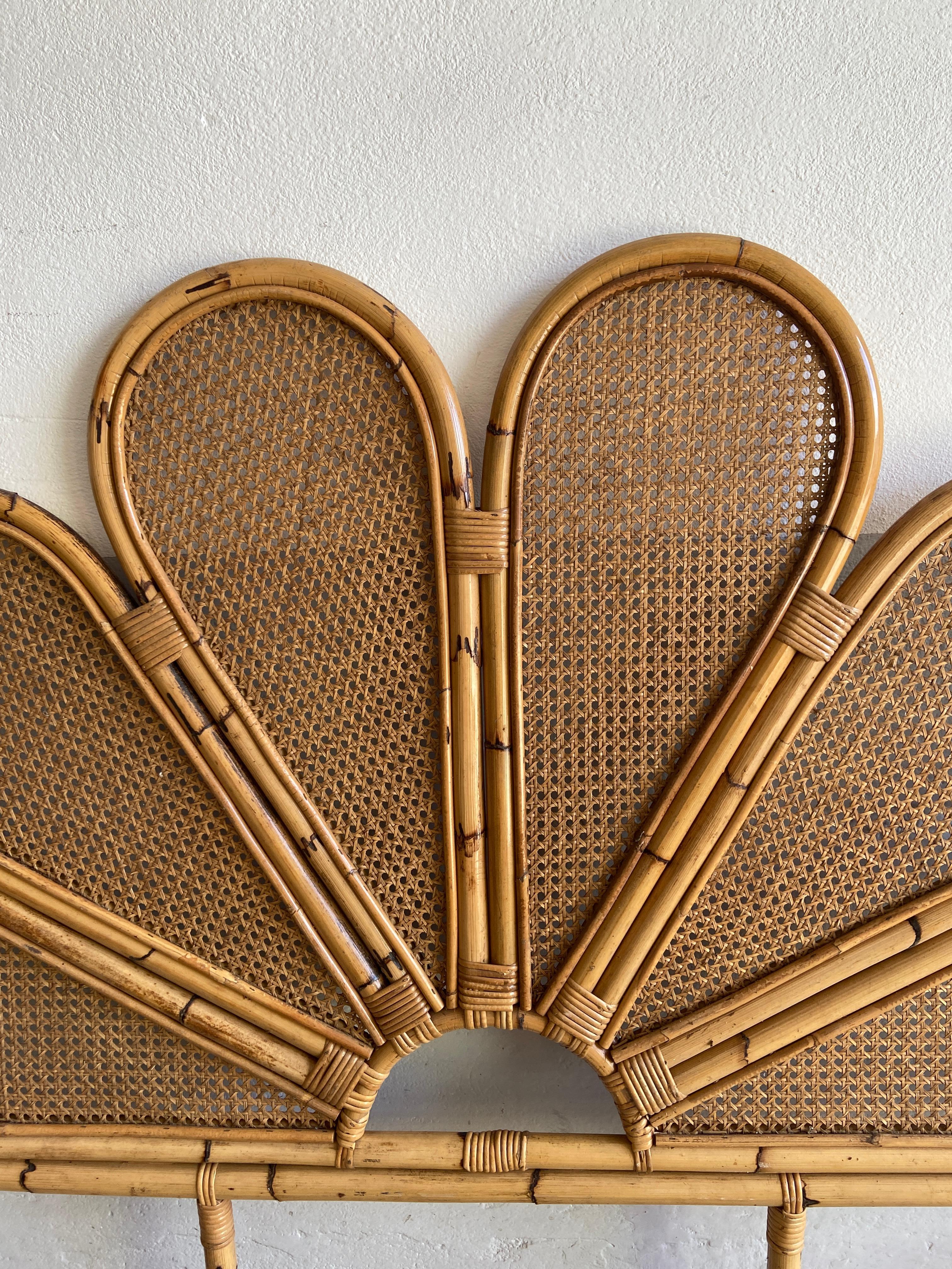 Mid-Century Modern Italian Bamboo and Vienna Straw Queen Size Bed, 1970s 1