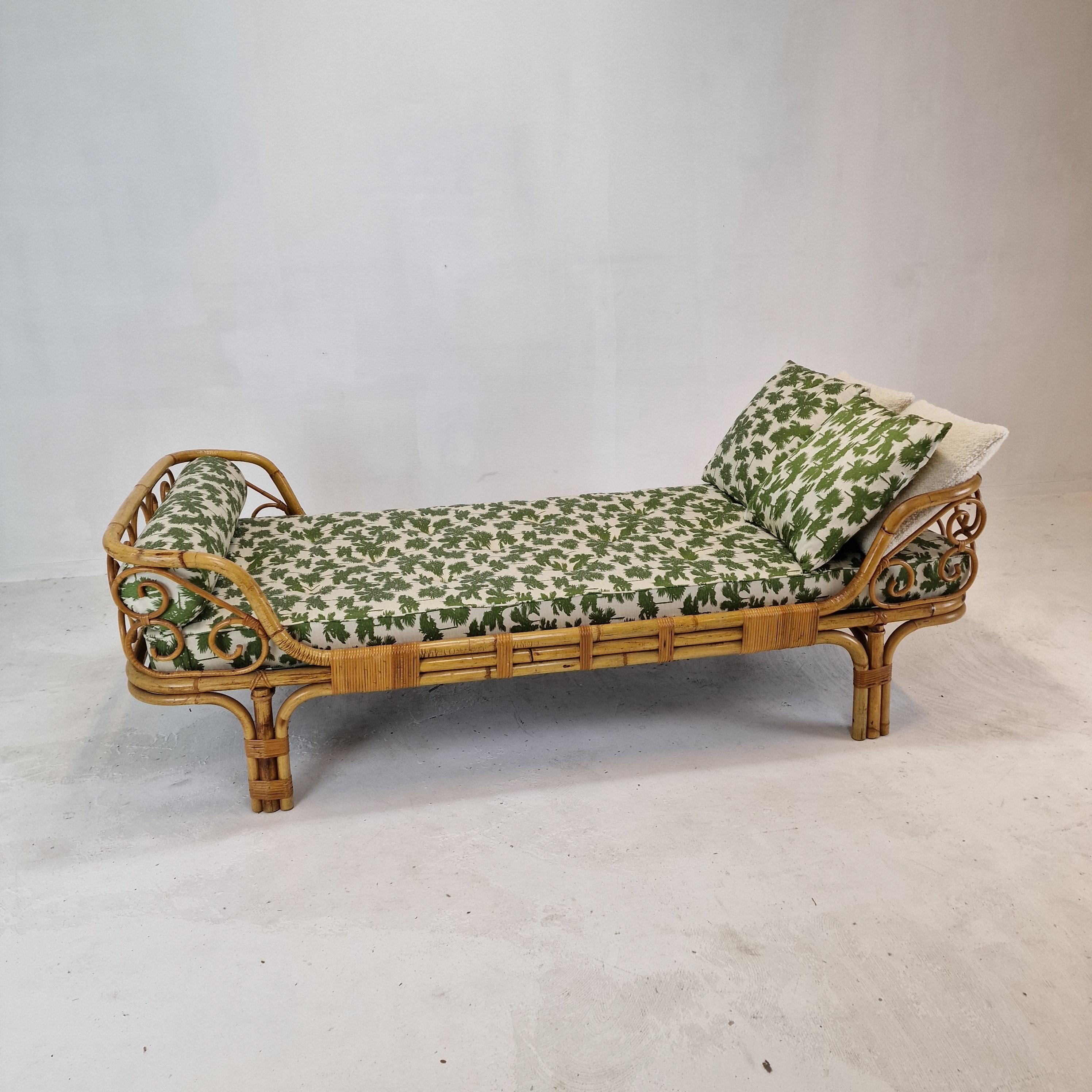 Mid-Century Modern Italian Bamboo Daybed, 1960s 5