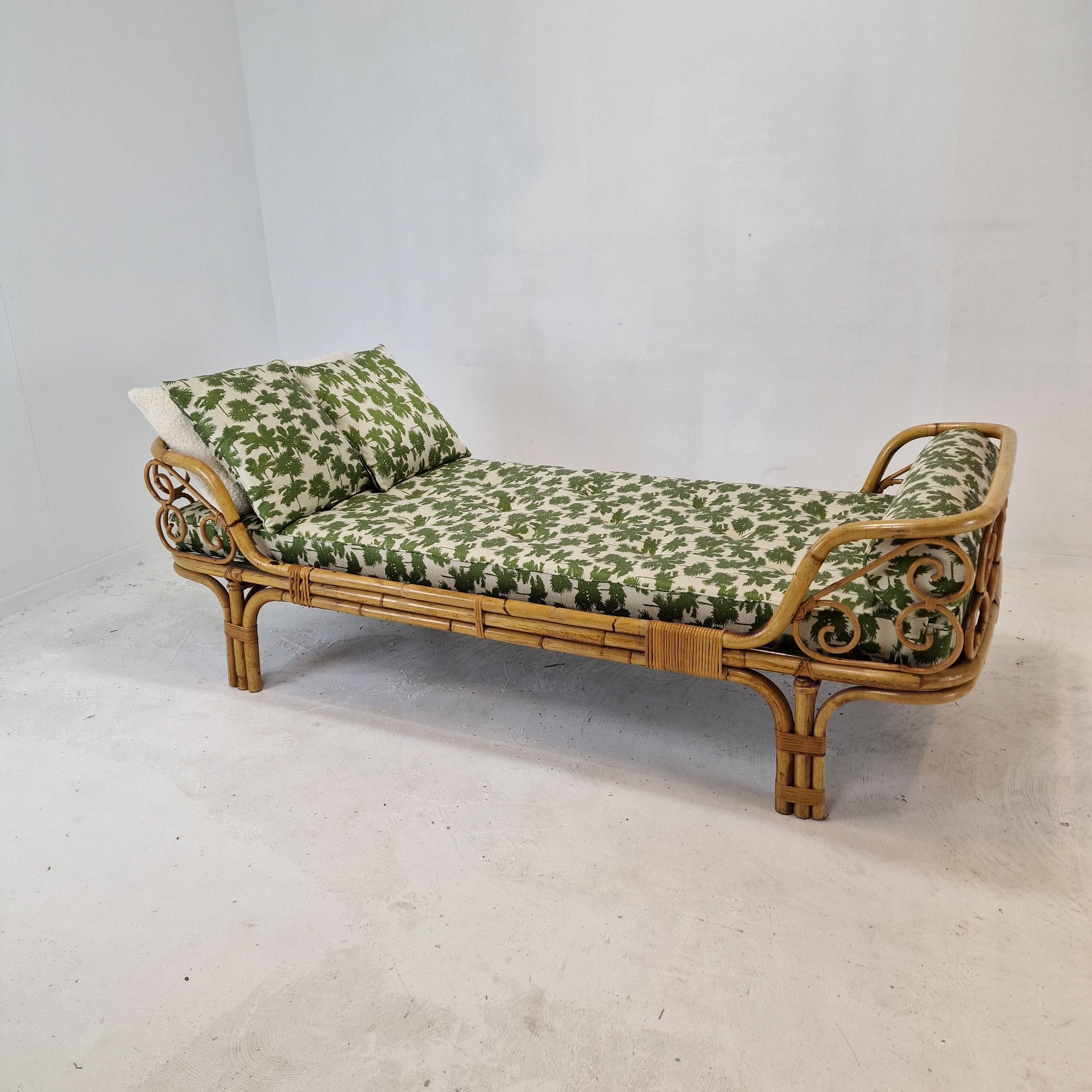 Mid-Century Modern Italian Bamboo Daybed, 1960s For Sale 10