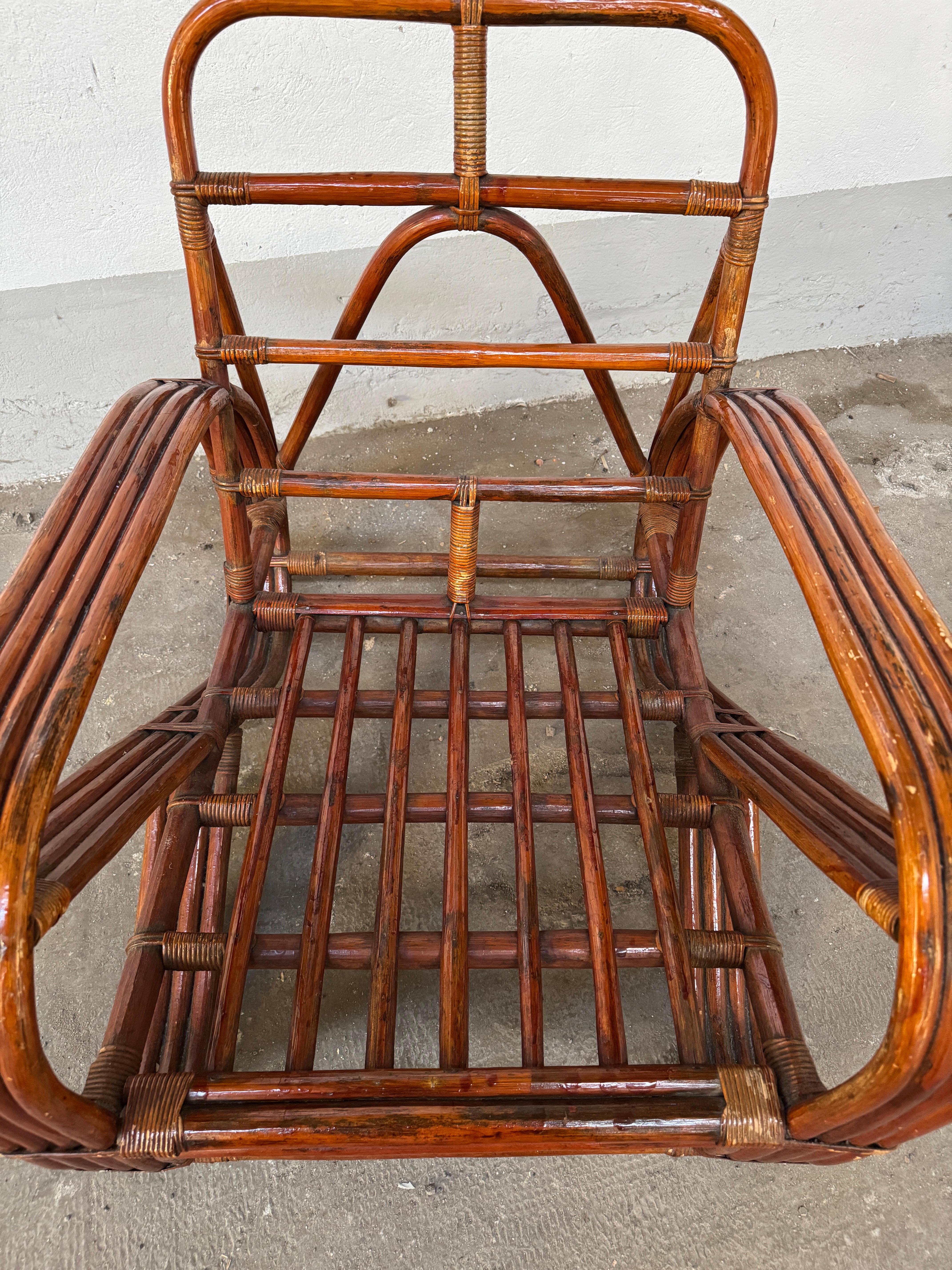 Mid-Century Modern Italian Bamboo Lounge Pretzel Armchair with Original Cushions For Sale 5
