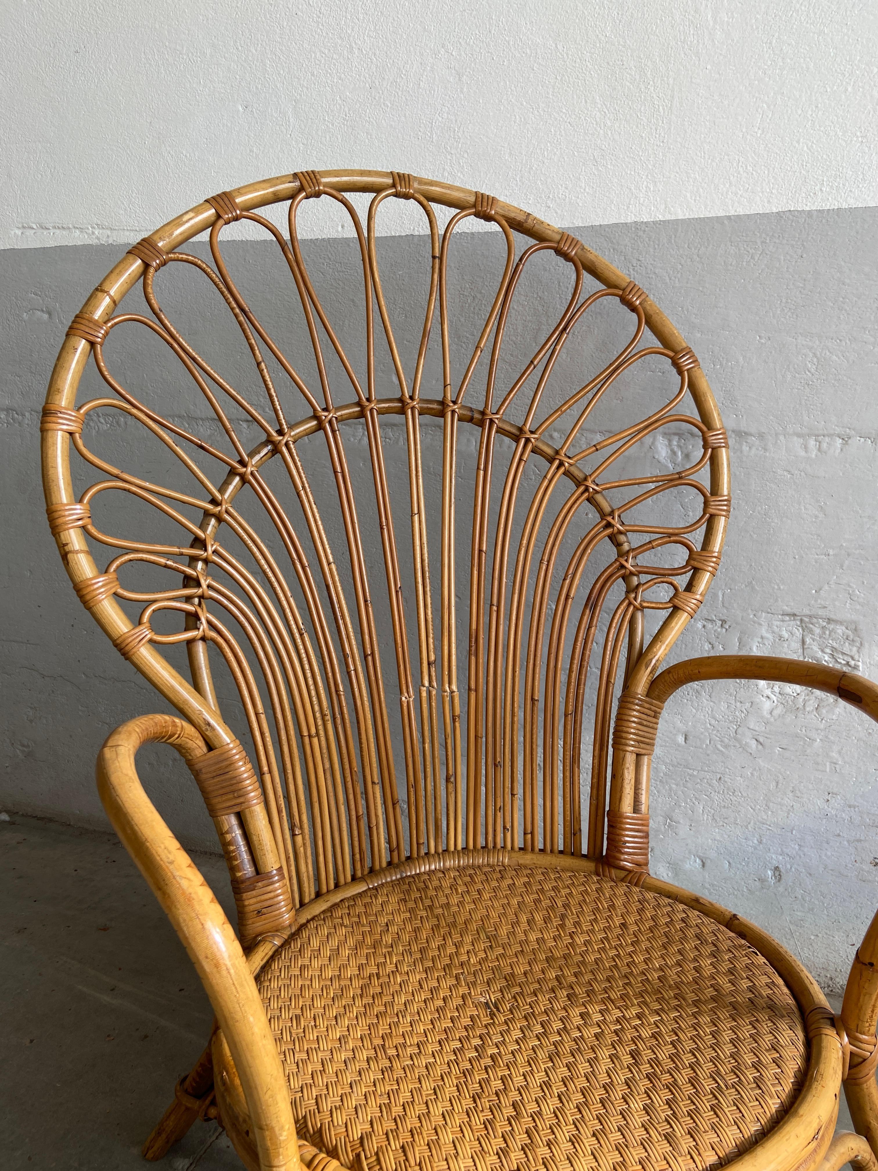 Rotin Fauteuil paon en bambou italien moderne du milieu du siècle dernier, années 1970 en vente