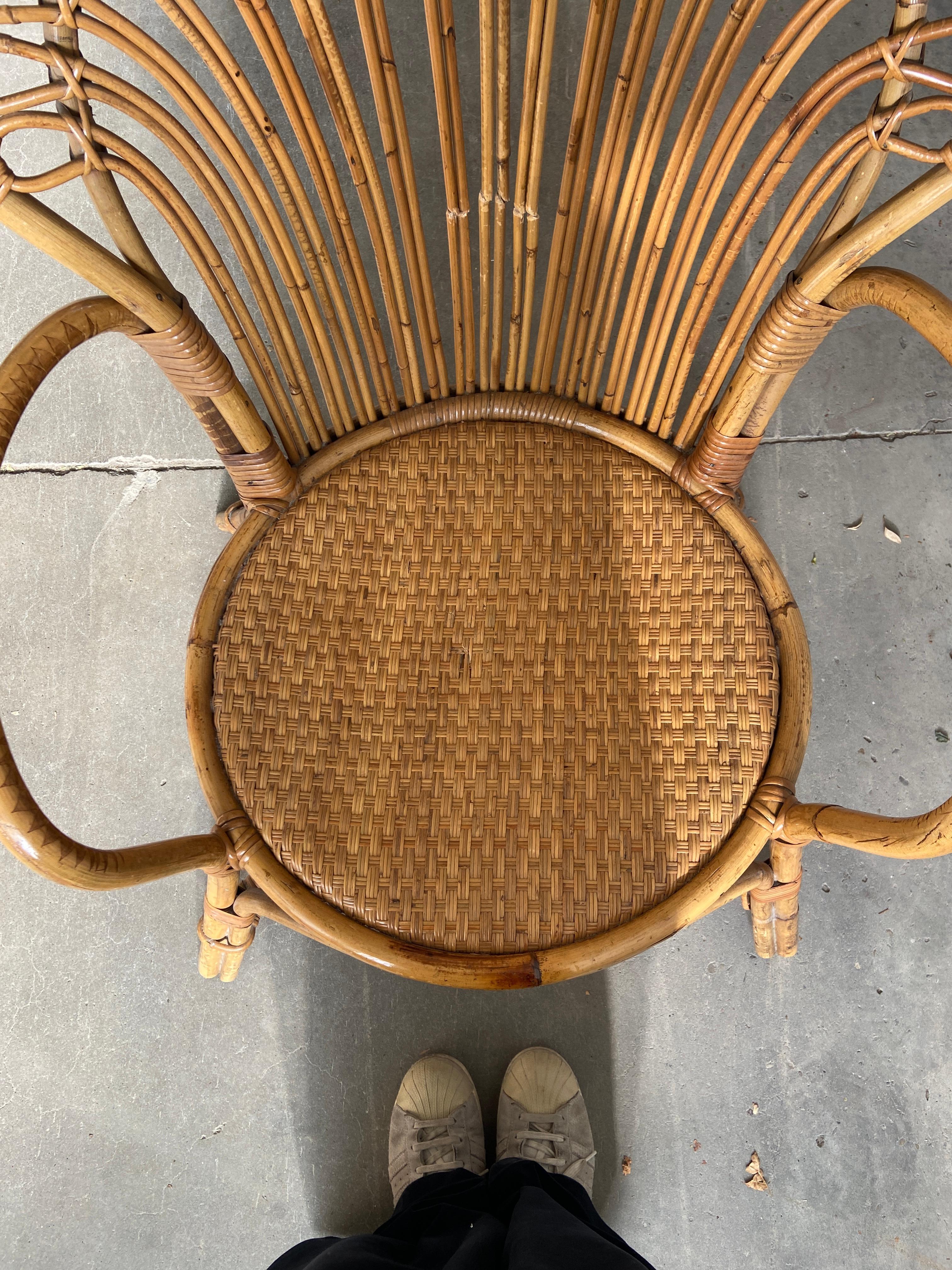 Mid-Century Modern Italian Bamboo Peacock Armchair, 1970s For Sale 2