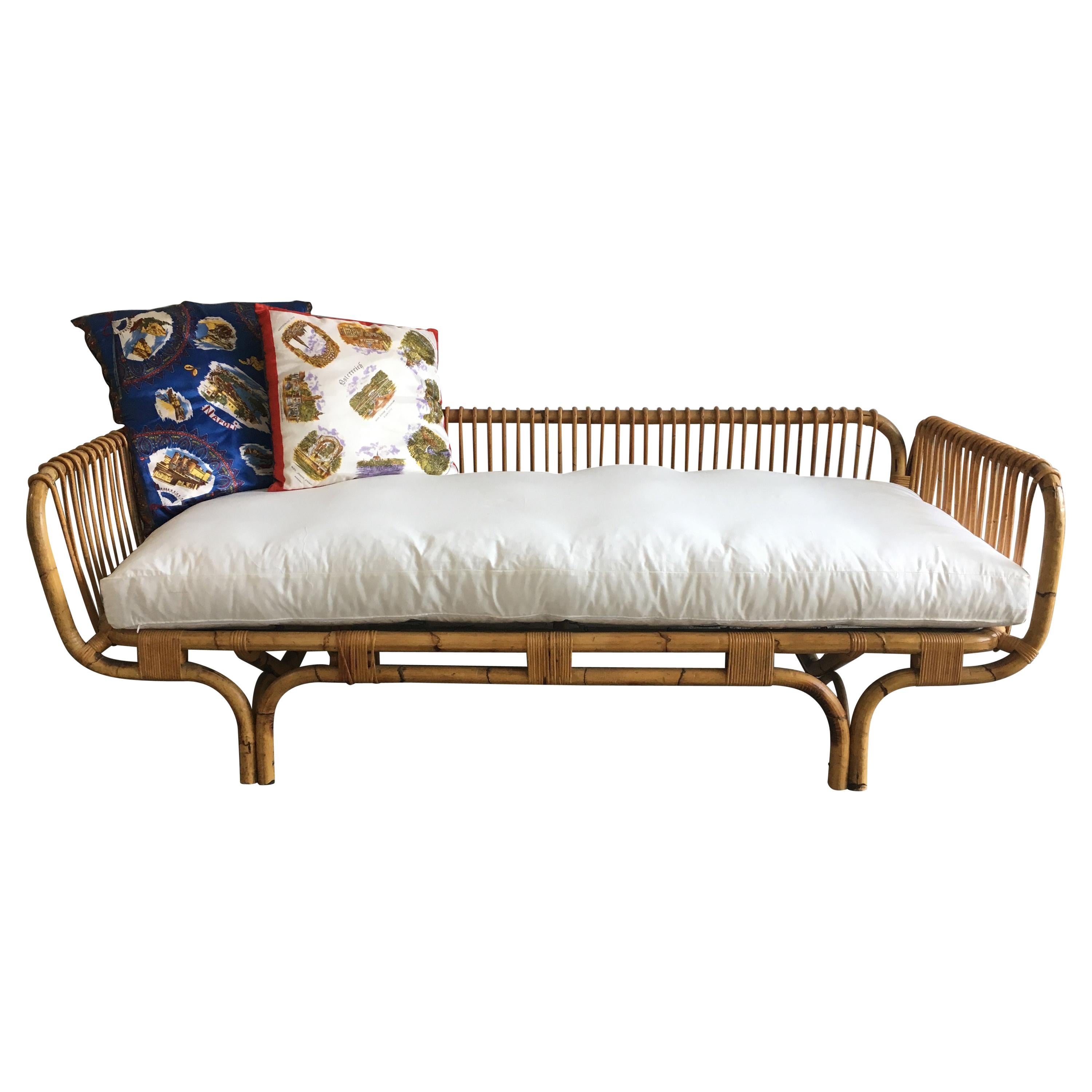 Mid-Century Modern Italian Bamboo Sofa or Day Bed, 1970s
