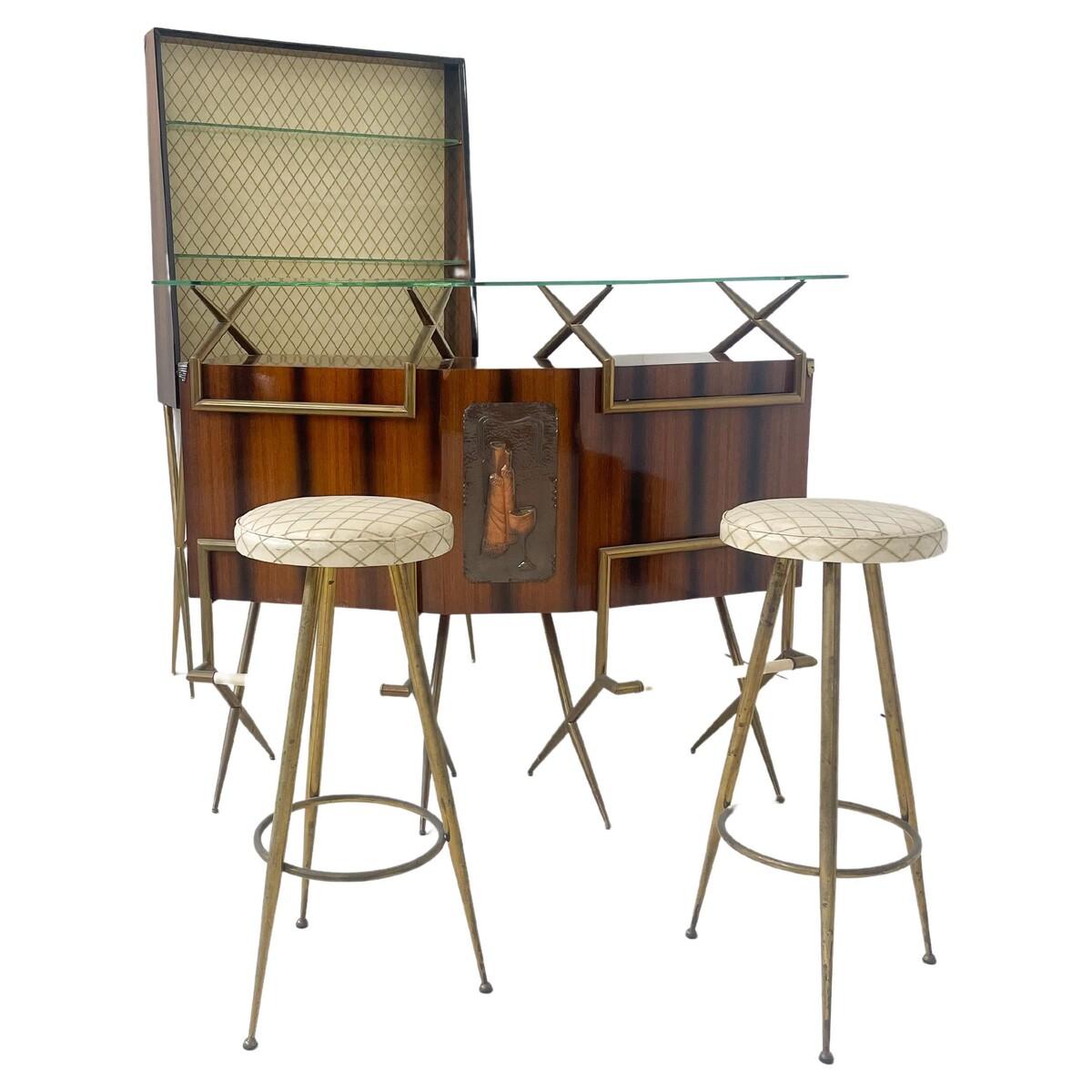 Mid-Century Modern Italian Bar with 2 Stools, 1950s For Sale 4