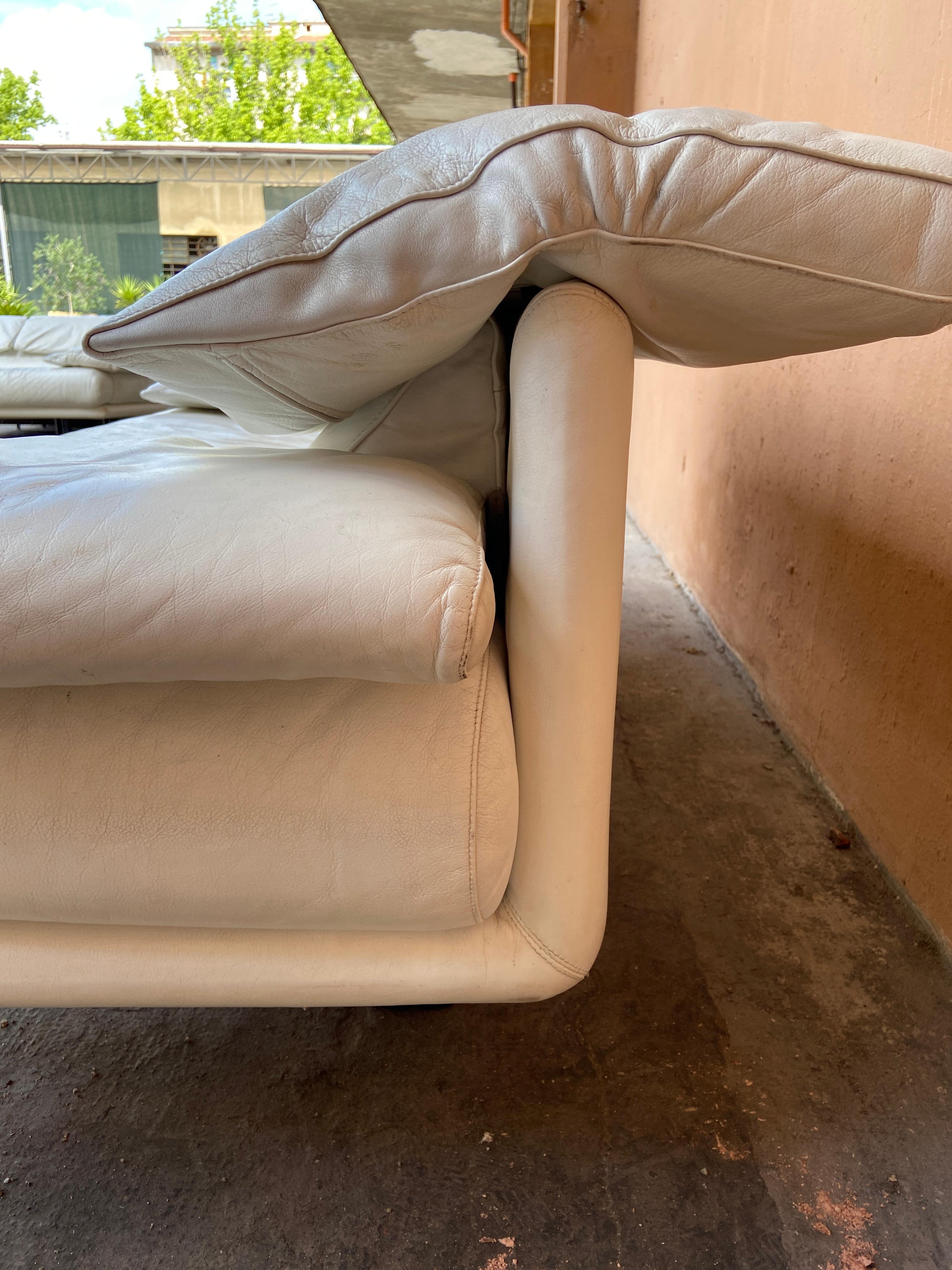 Mid Century Modern Italian B B Alanda Two And A Half Seat White Leather Sofa For Sale At 1stdibs