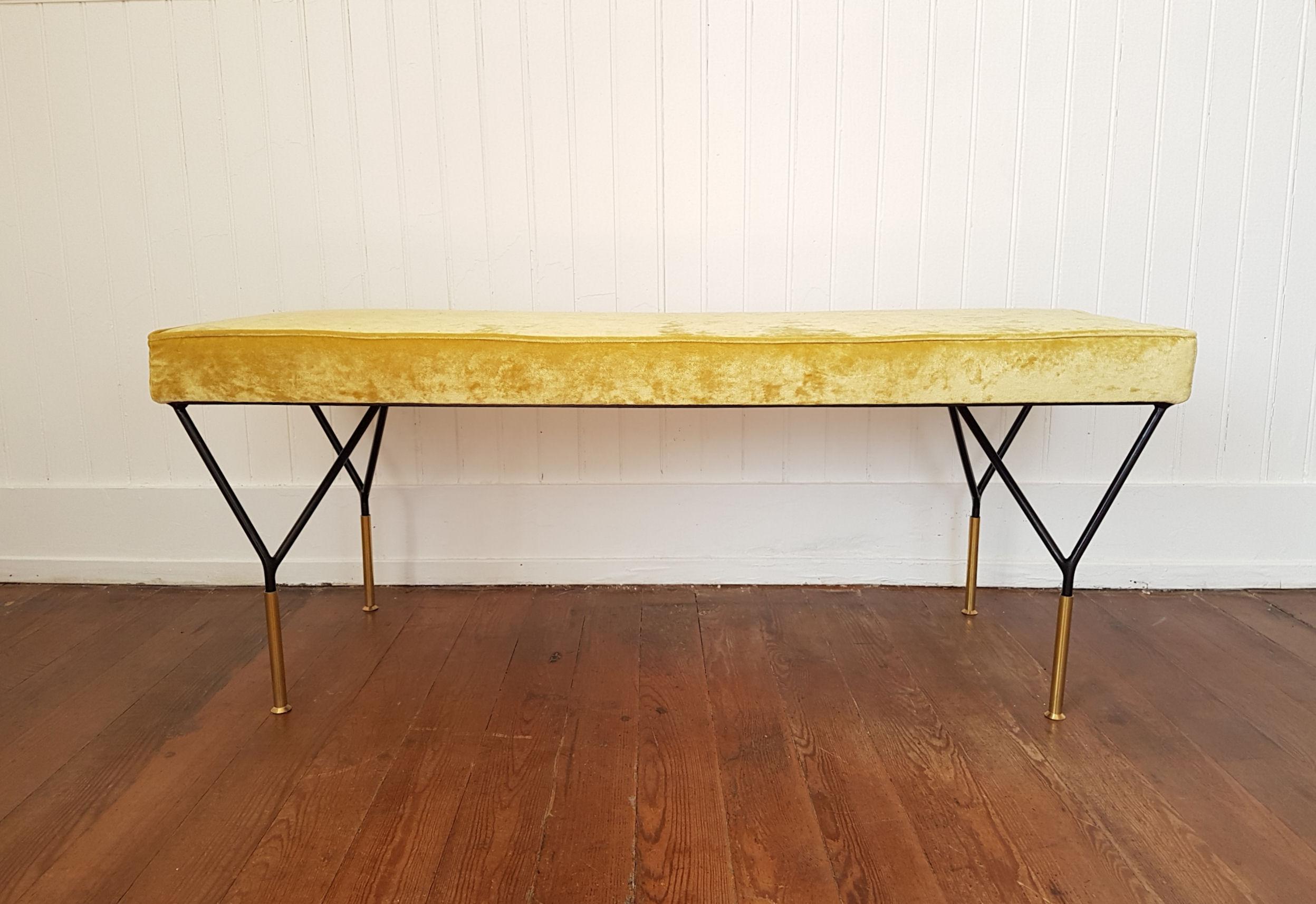Mid-Century Modern Italian Bench, Reupholstered with Yellow Velvet, circa 1980s In Excellent Condition In Dallas, TX