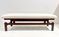 Mid-Century Modern Italian Bench, White Boucle Fabric and Wood, 1960s