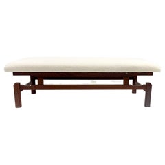 Mid-Century Modern Italian Bench, White Boucle Fabric and Wood, 1960s