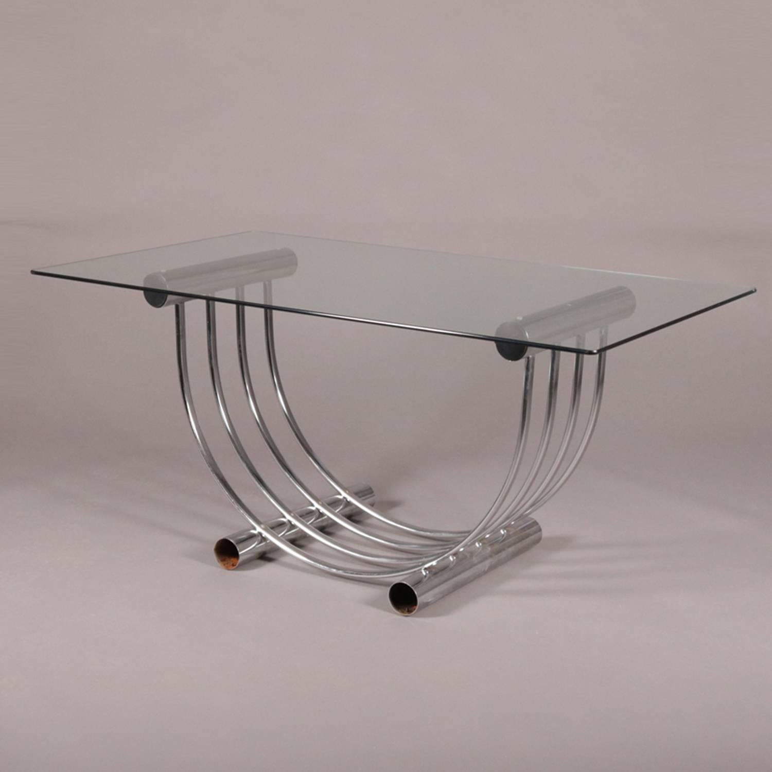 Mid-Century Modern Italian Bertoia school dining set features industrial tubular chrome dining chairs and U-form glass top table, 20th century

Measures: Table 28