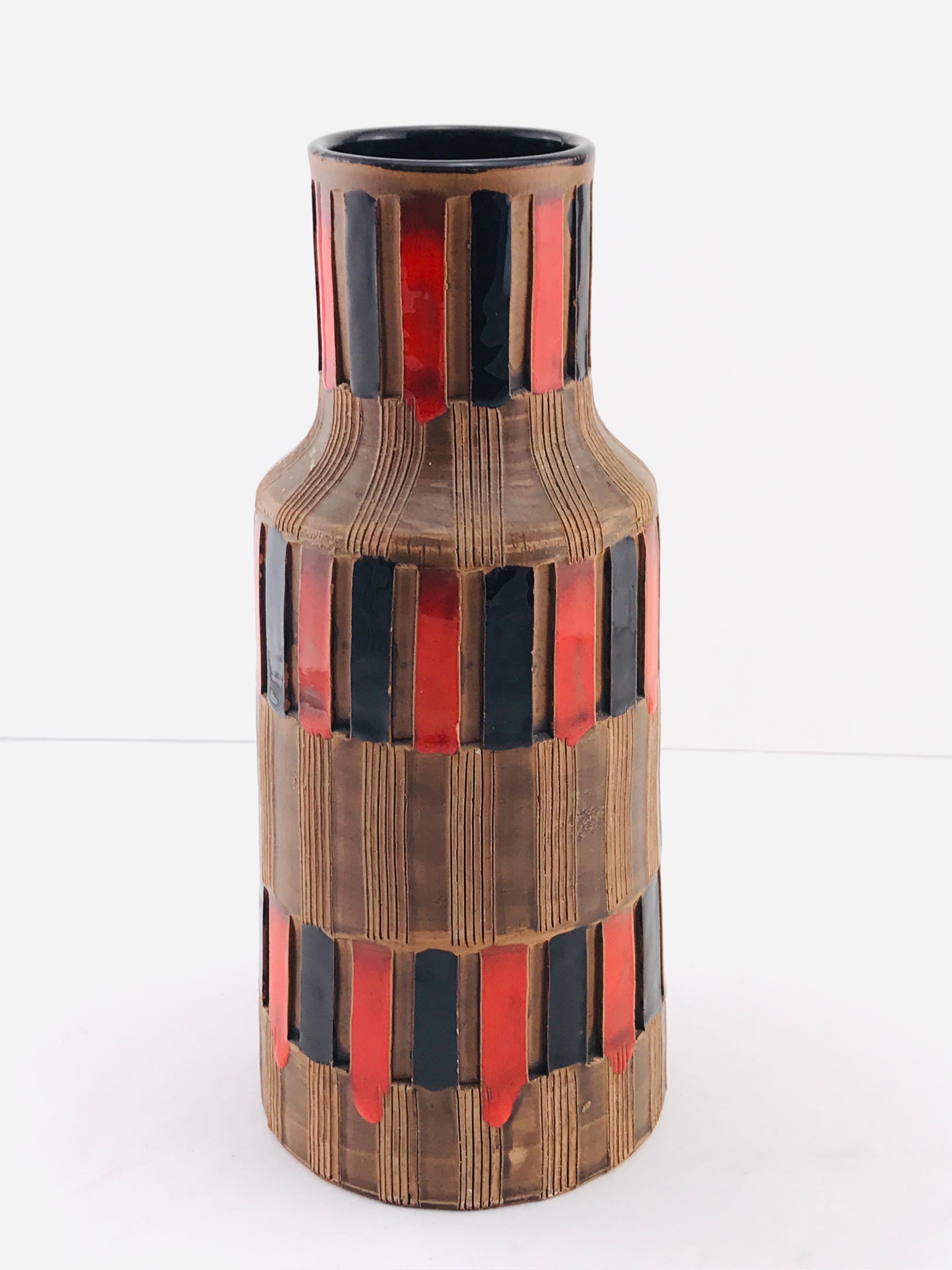 Mid-Century Modern Italian Bitossi Red and Black Ceramic Vase, 1960 6
