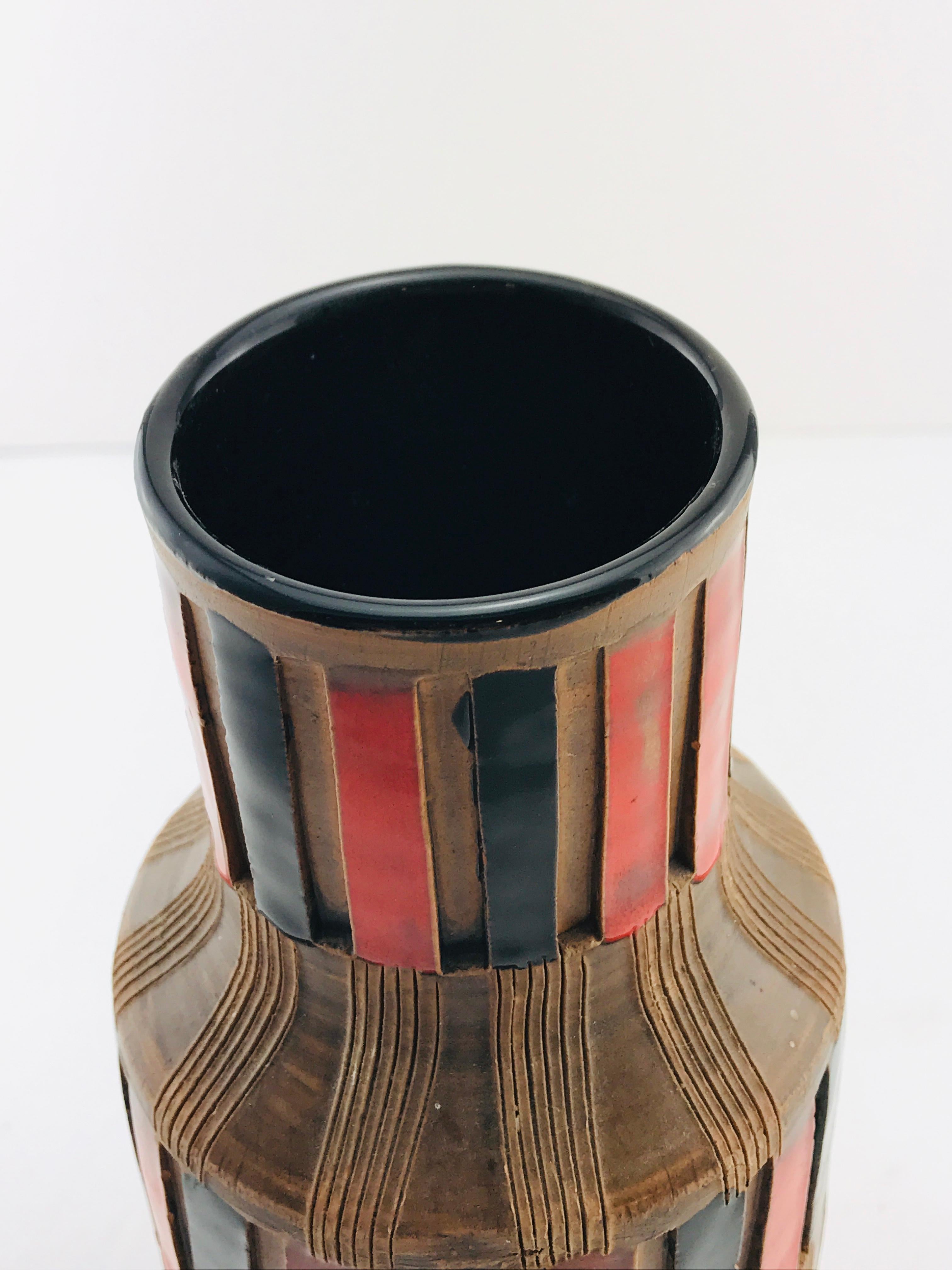 Mid-Century Modern Italian Bitossi Red and Black Ceramic Vase, 1960 1