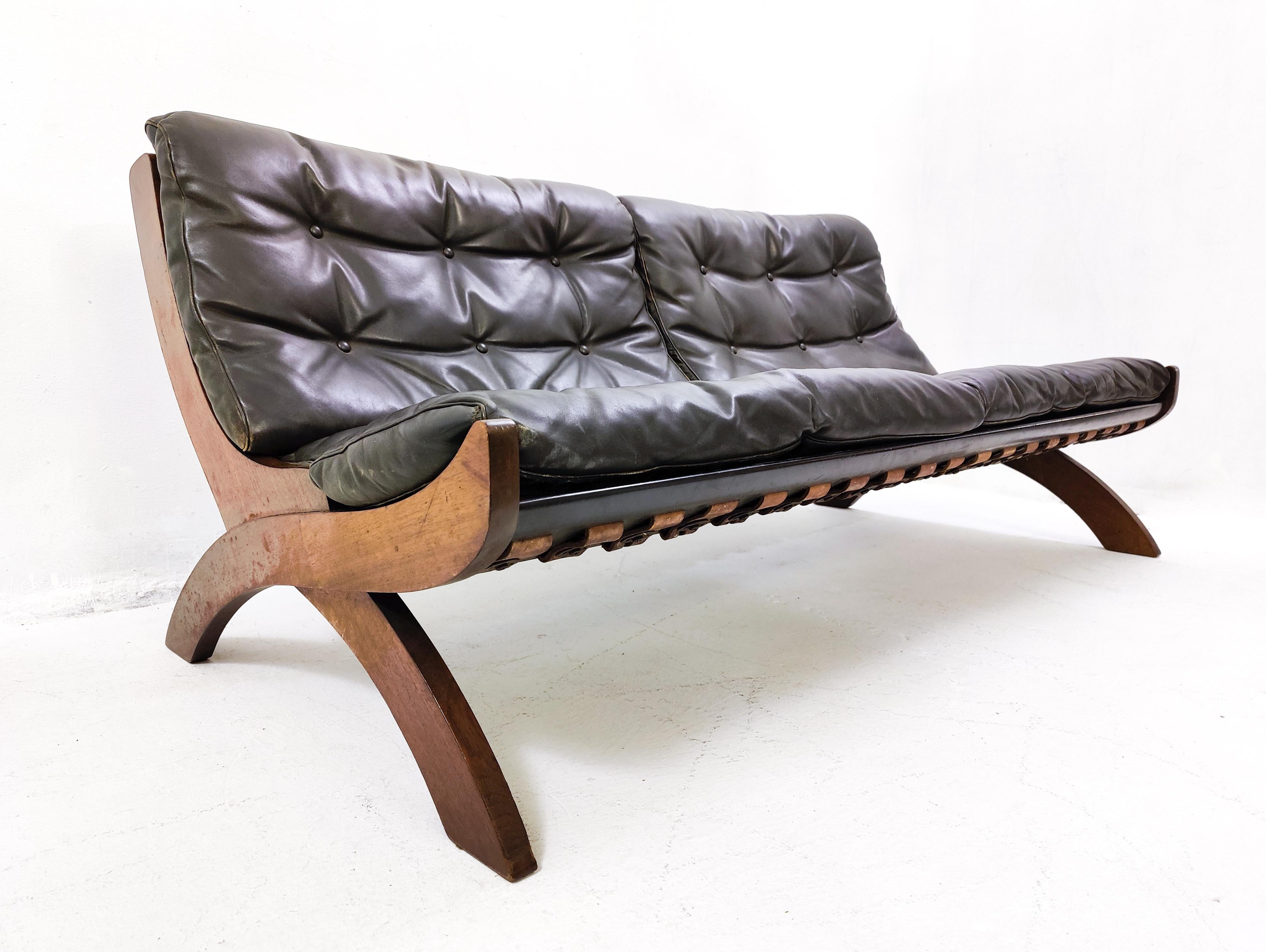 Mid-20th Century Mid-Century Modern Italian Black Leather and Wood Sofa, 1960s